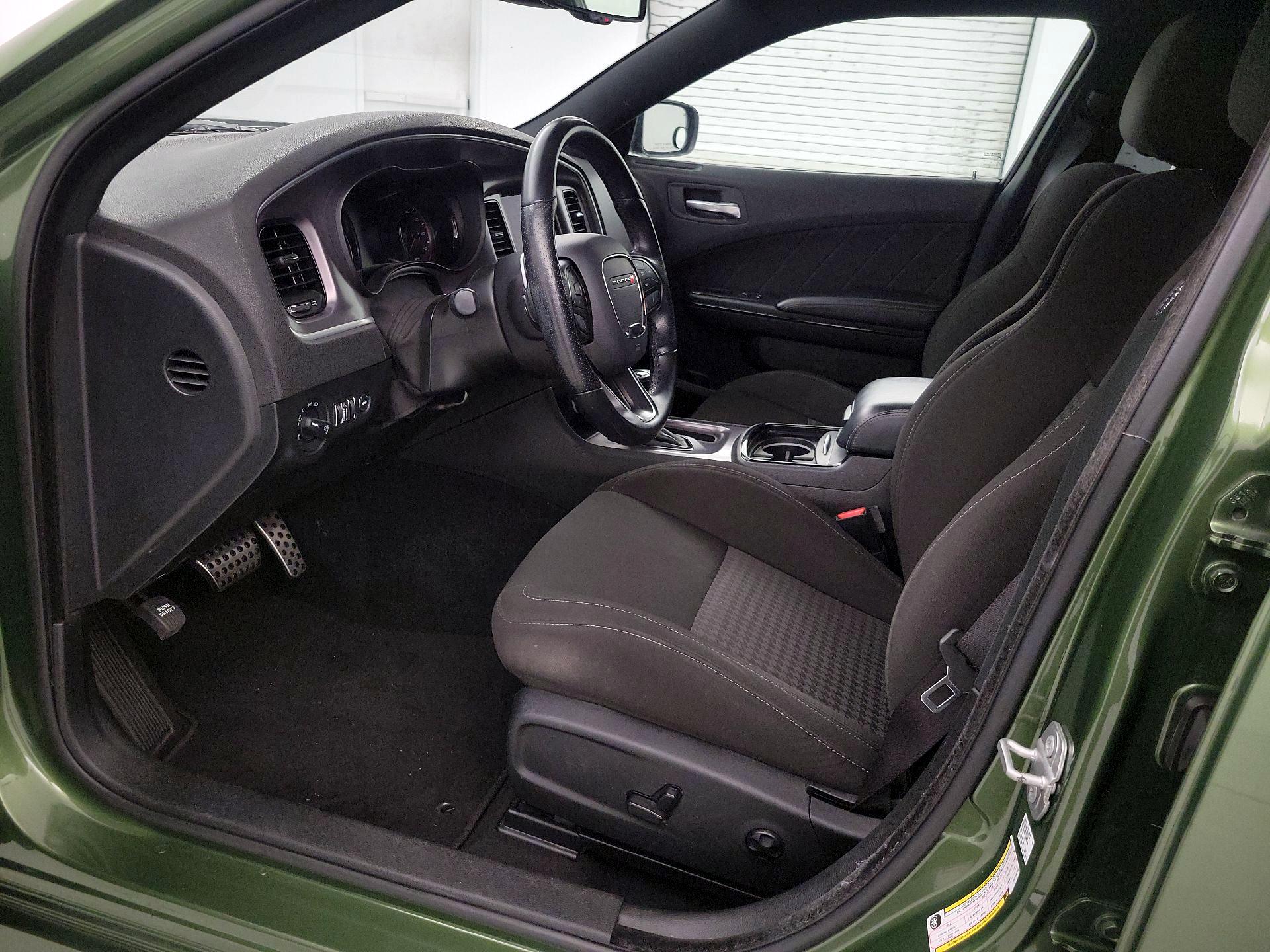 Thumbnail: 2021 Dodge Charger - 11