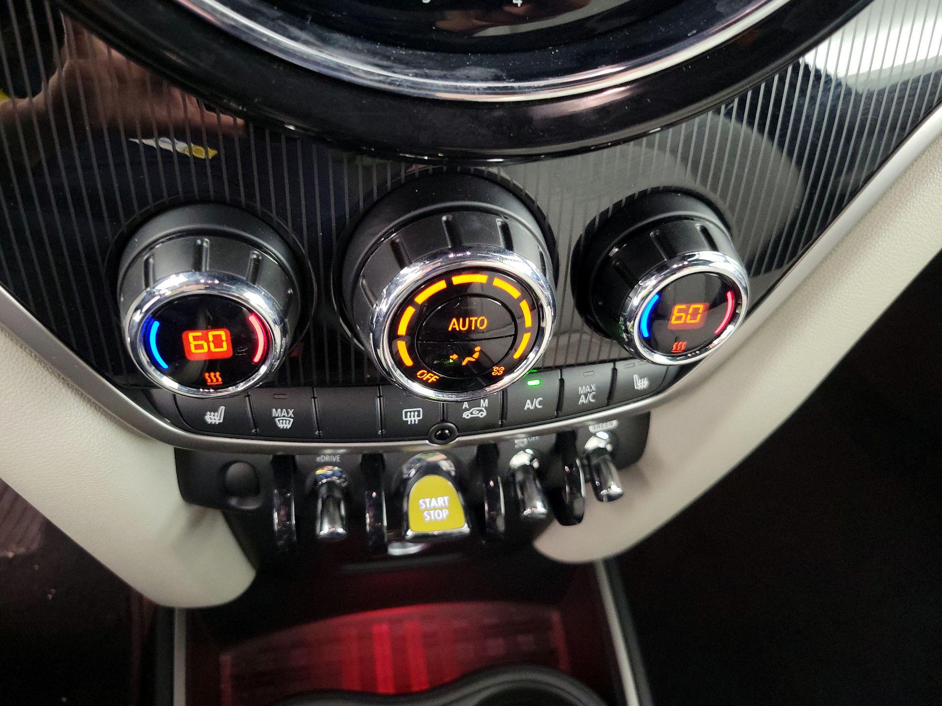Thumbnail: 2023 MINI Cooper Countryman - 16