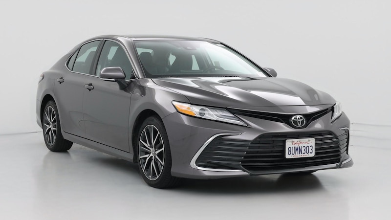 2021 Toyota Camry XLE Hero Image