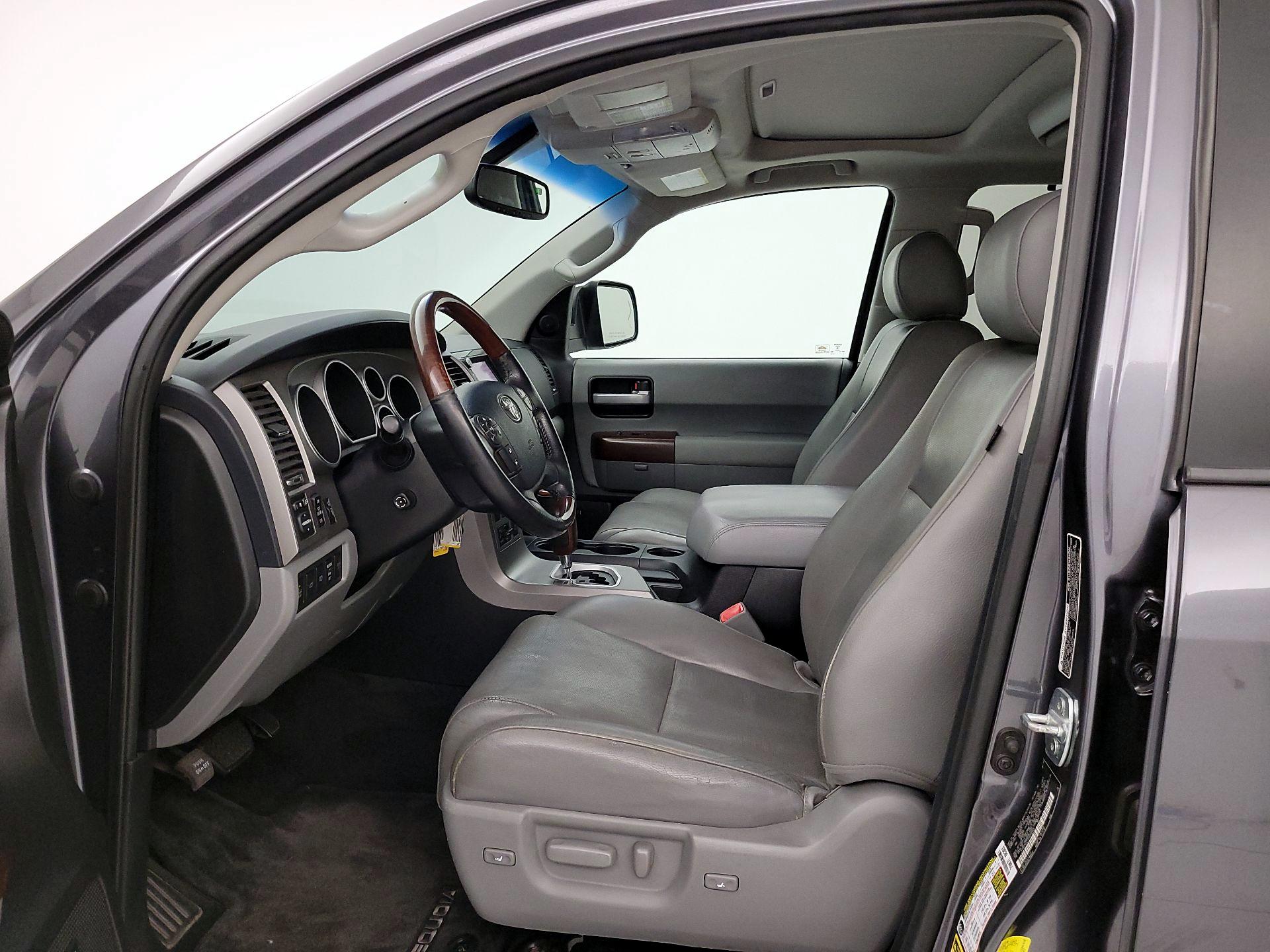 Thumbnail: 2013 Toyota Sequoia - 11