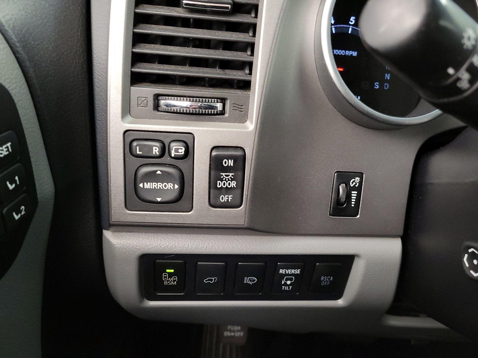 Thumbnail: 2013 Toyota Sequoia - 13