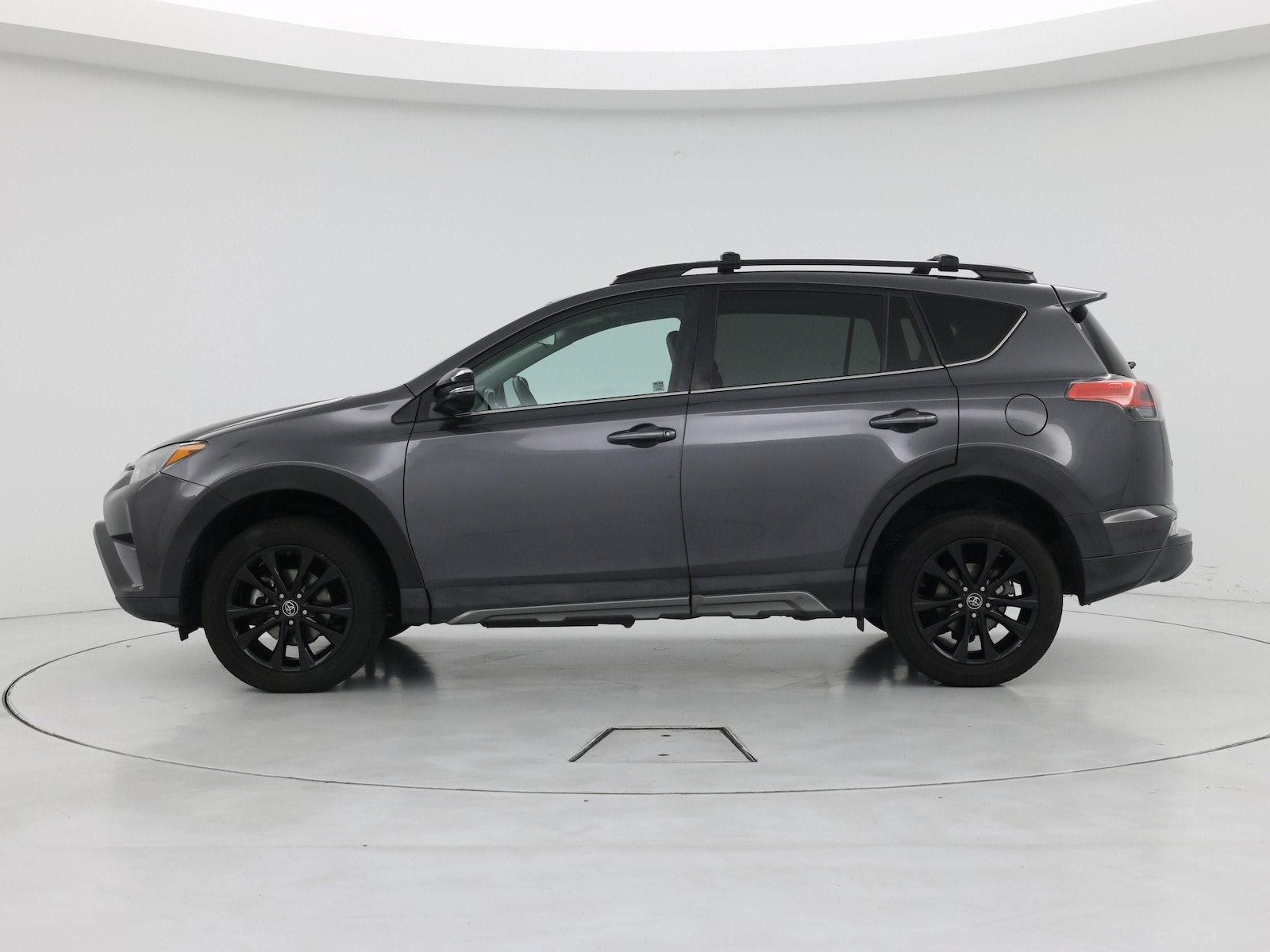 Image of 2018 Toyota RAV4 Adventure