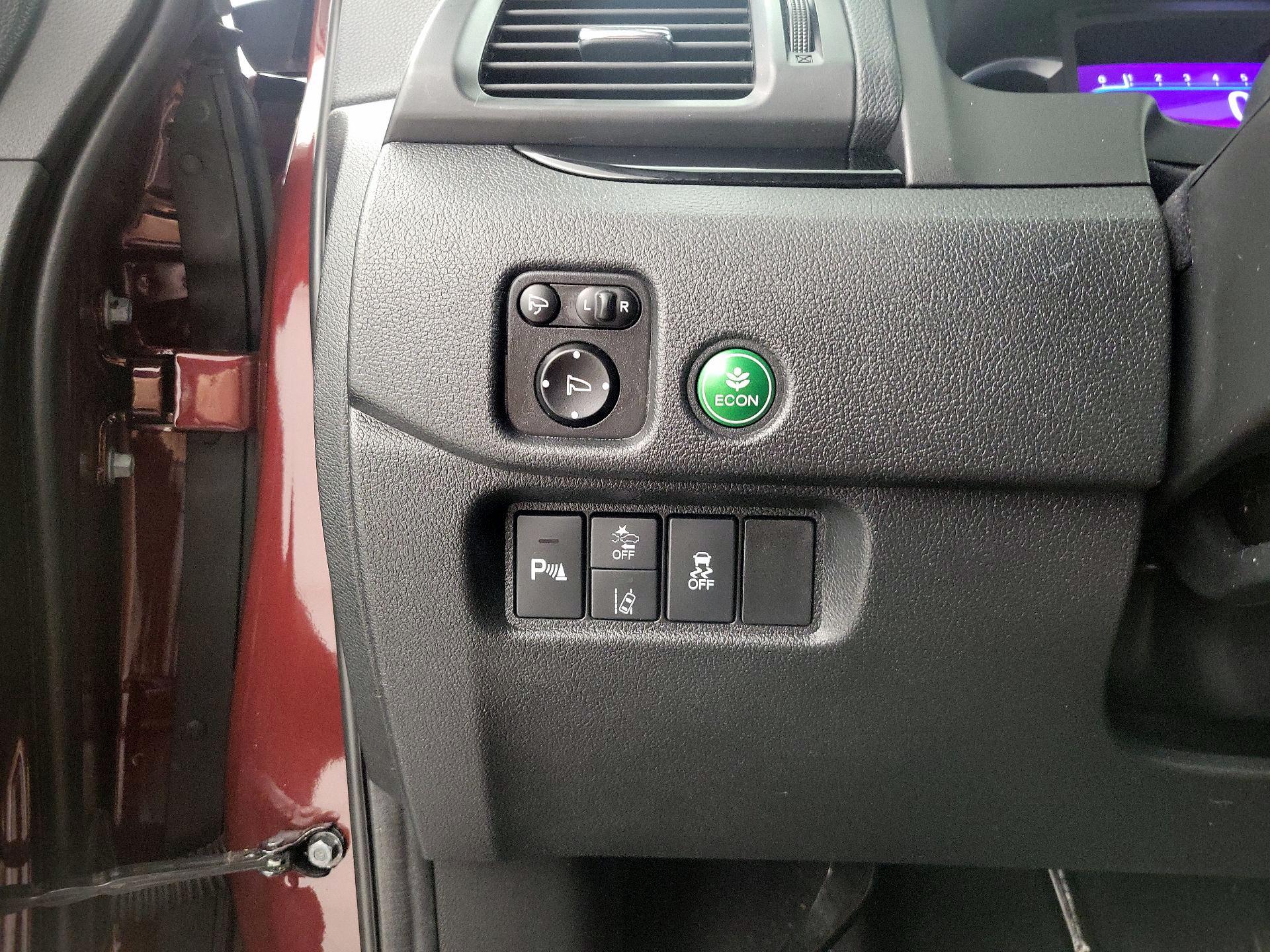Thumbnail: 2019 Honda Passport - 13