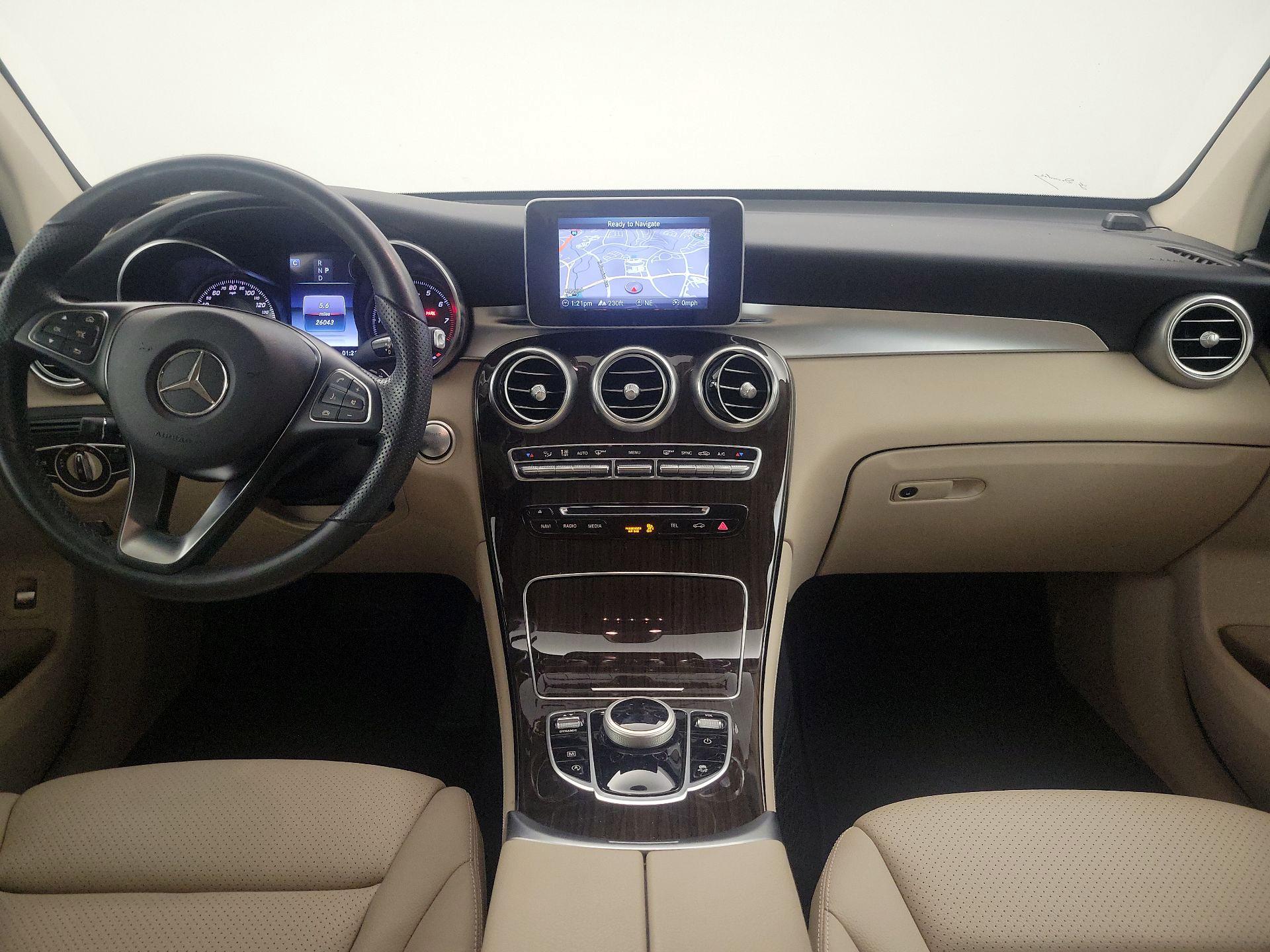Thumbnail: 2019 Mercedes-Benz GLC - 9