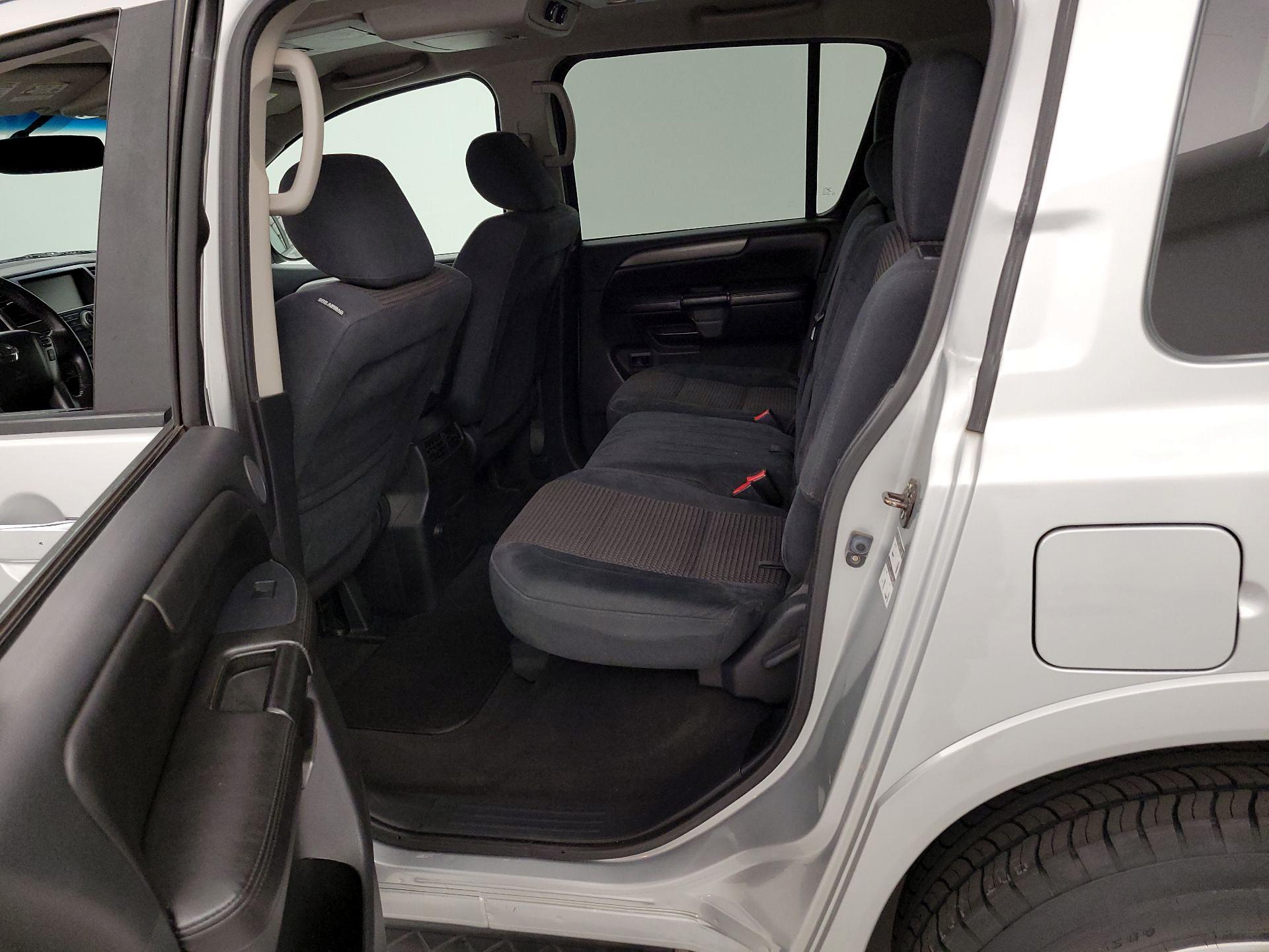 Thumbnail: 2014 Nissan Armada - 19