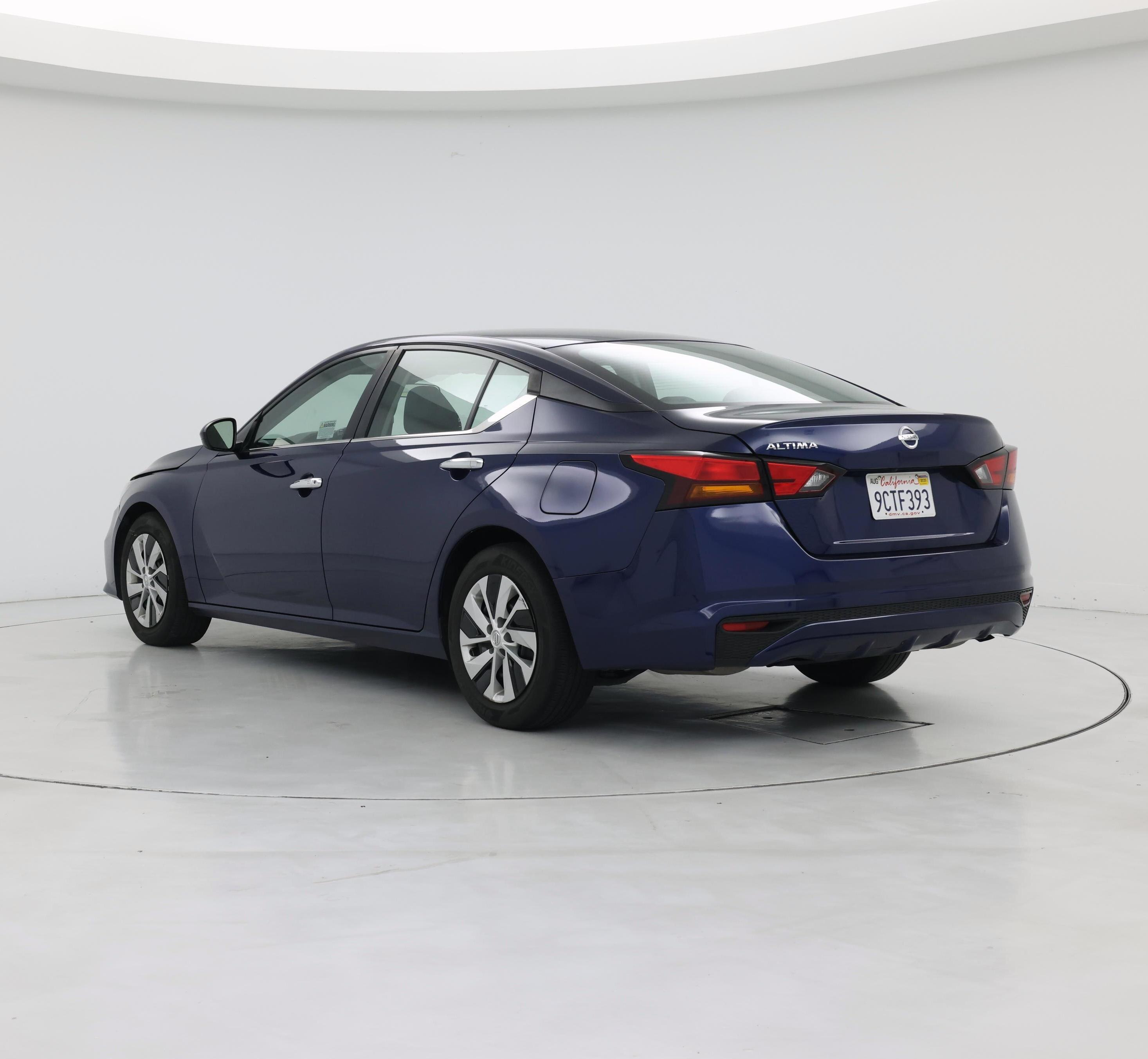 Thumbnail: 2022 Nissan Altima - 2