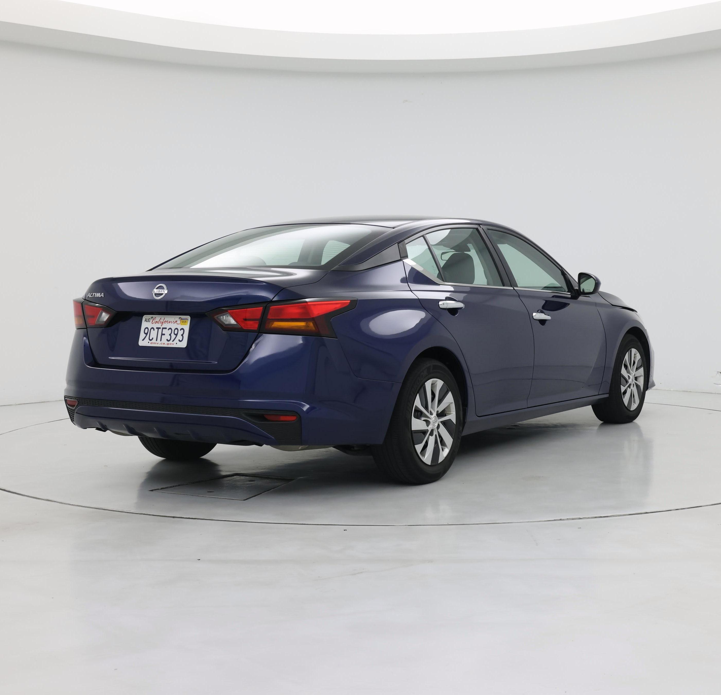 Thumbnail: 2022 Nissan Altima - 8