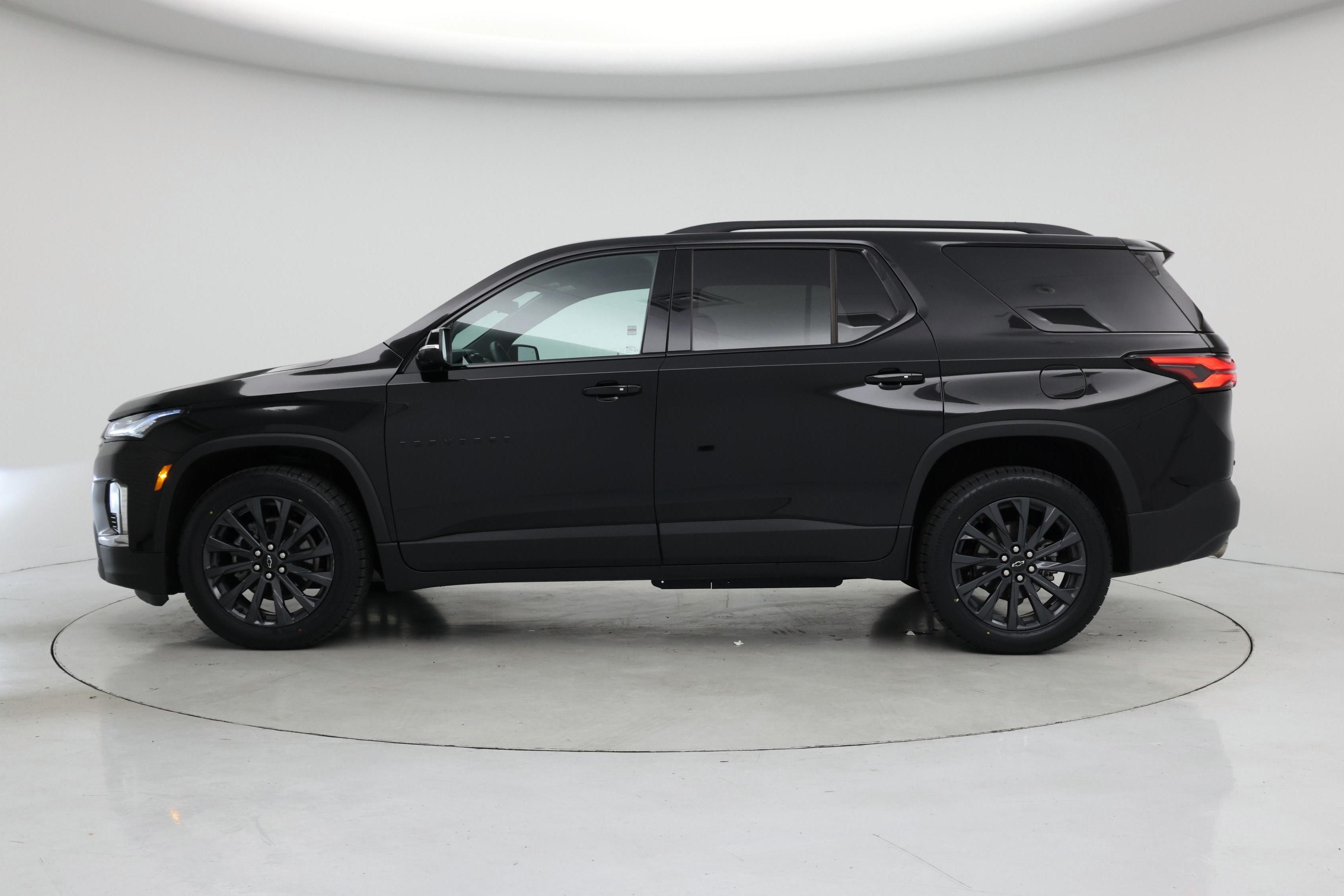Thumbnail: 2023 Chevrolet Traverse - 3