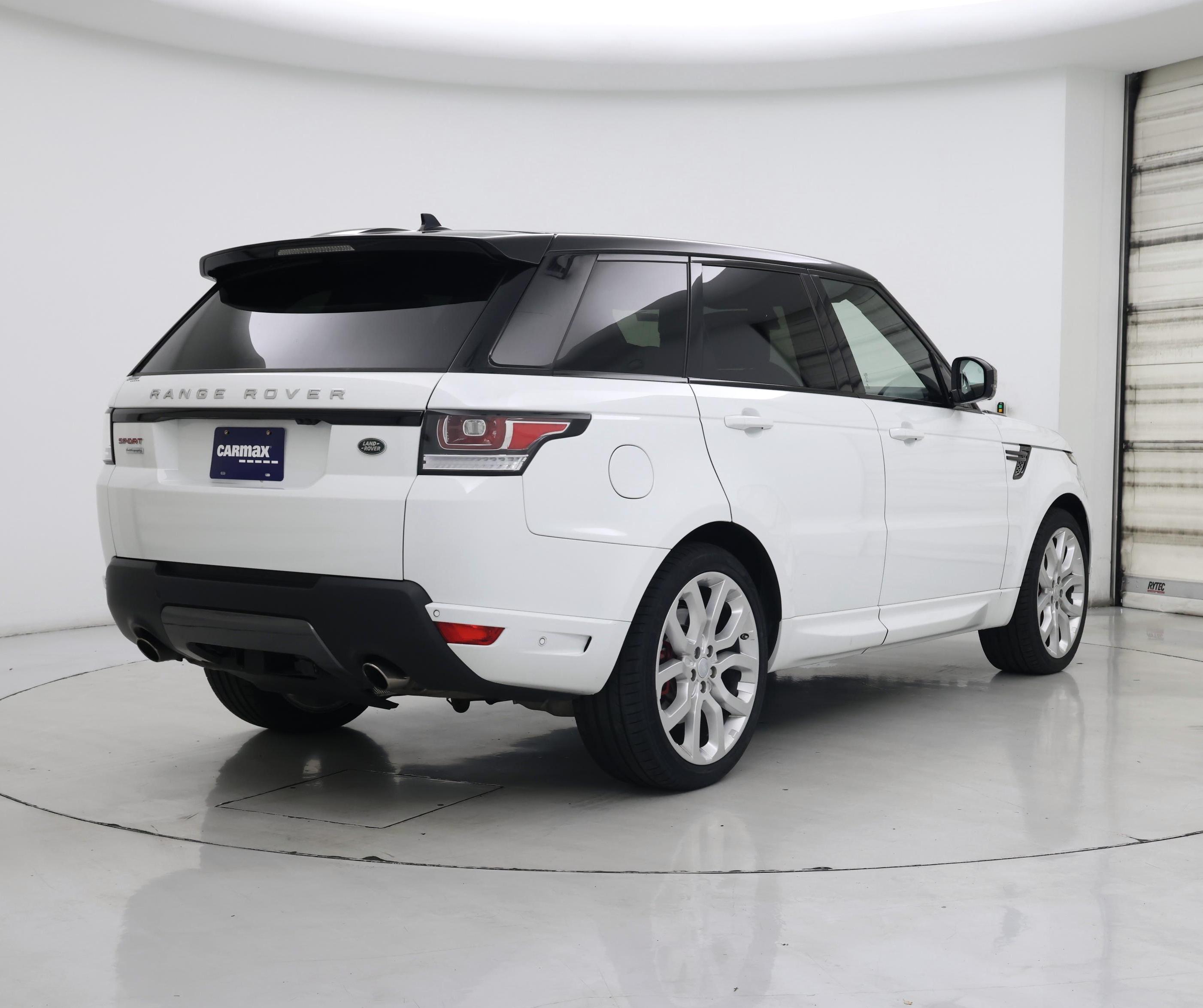 Thumbnail: 2016 Land Rover Range Rover Sport - 8