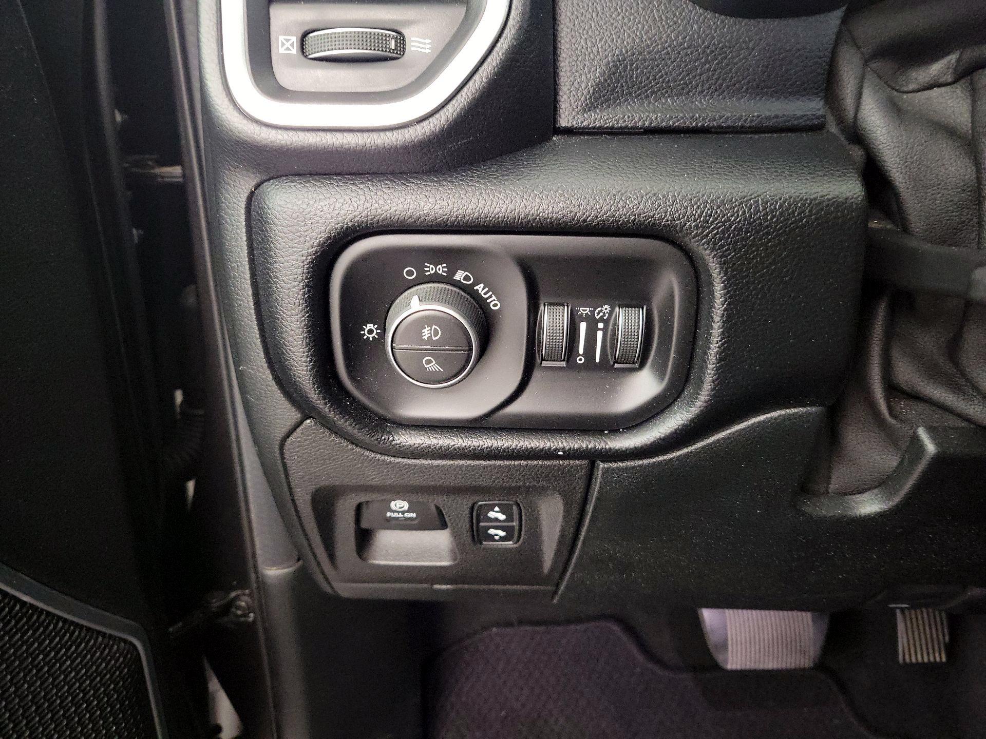 Thumbnail: 2020 RAM 1500 - 13