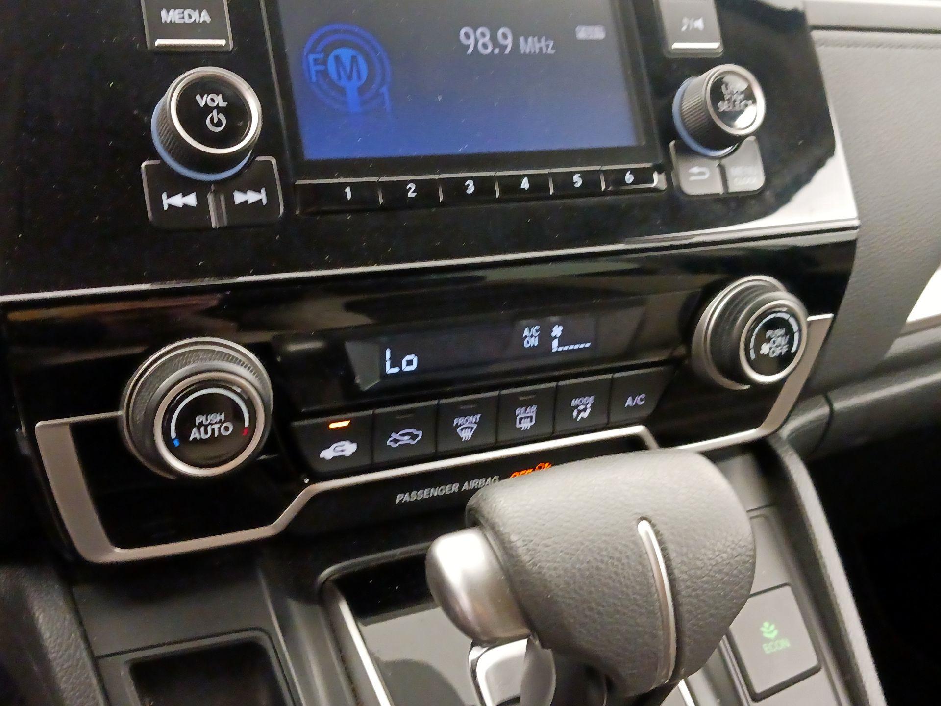 Thumbnail: 2019 Honda CR-V - 16