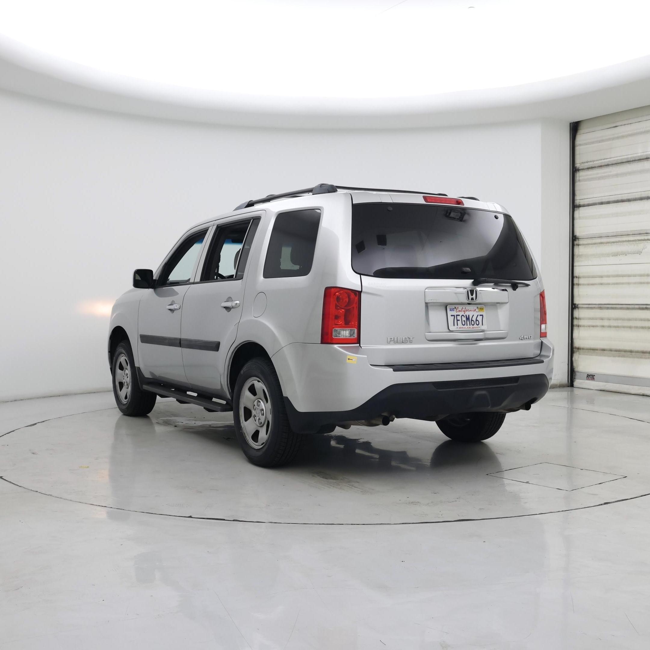 Thumbnail: 2014 Honda Pilot - 2