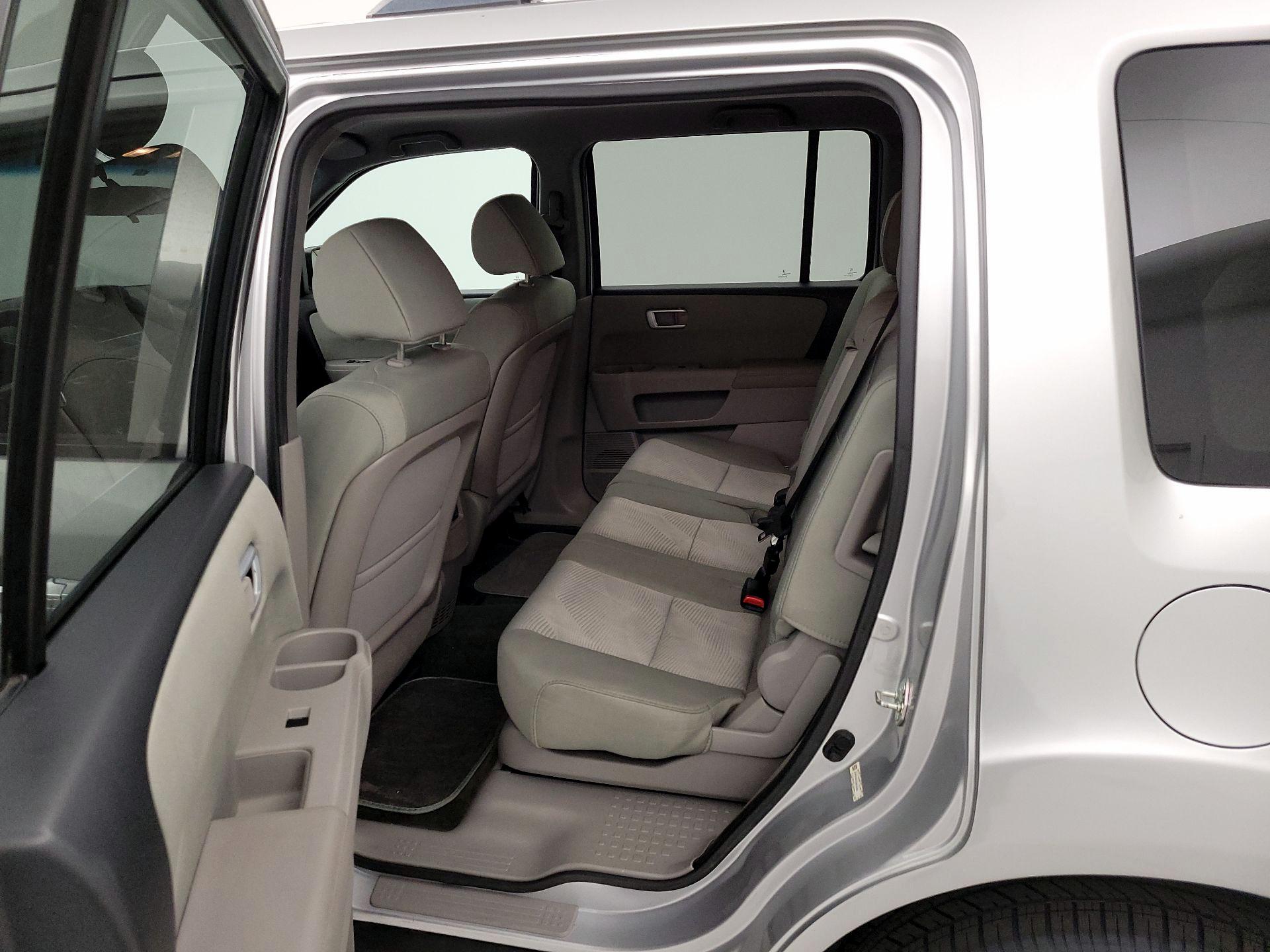 Thumbnail: 2014 Honda Pilot - 19