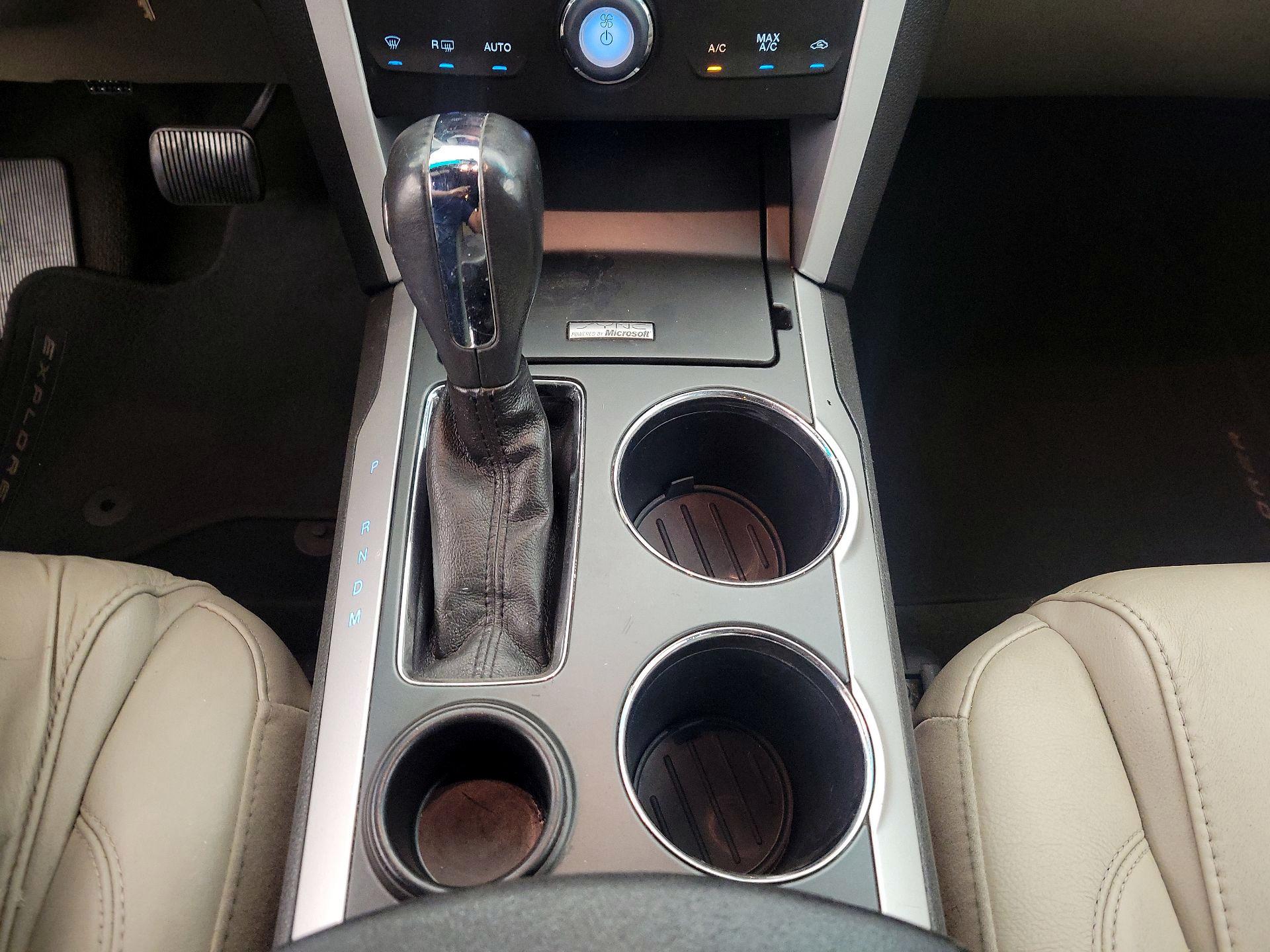 Thumbnail: 2014 Ford Explorer - 17