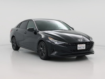 Black 2021 Hyundai Elantra SEL