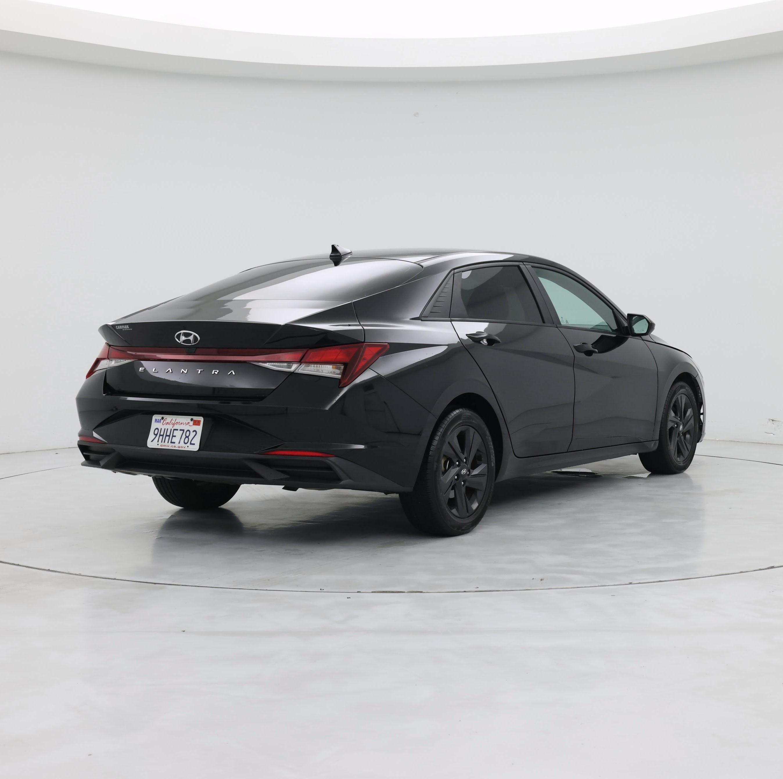 Thumbnail: 2021 Hyundai Elantra - 8