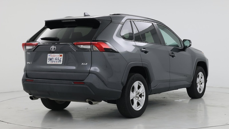 2021 Toyota RAV4 XLE 8