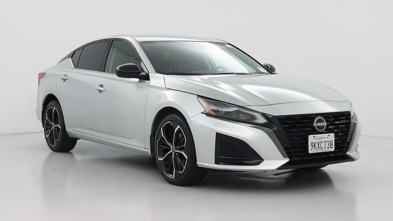 2023 Nissan Altima SR Hero Image