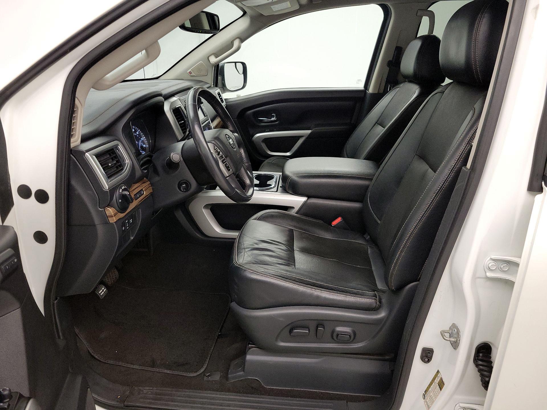 Thumbnail: 2018 Nissan Titan - 11