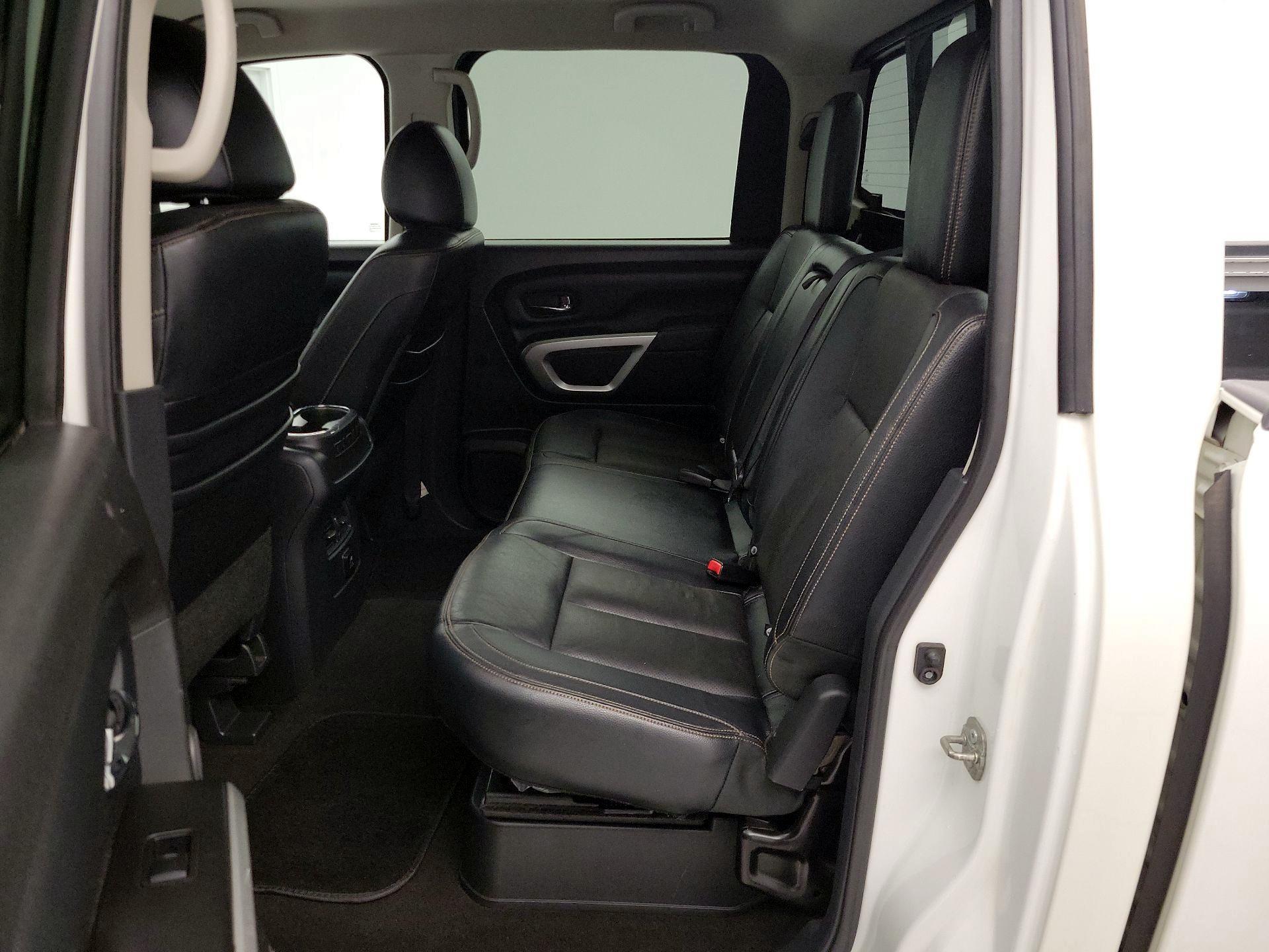 Thumbnail: 2018 Nissan Titan - 20