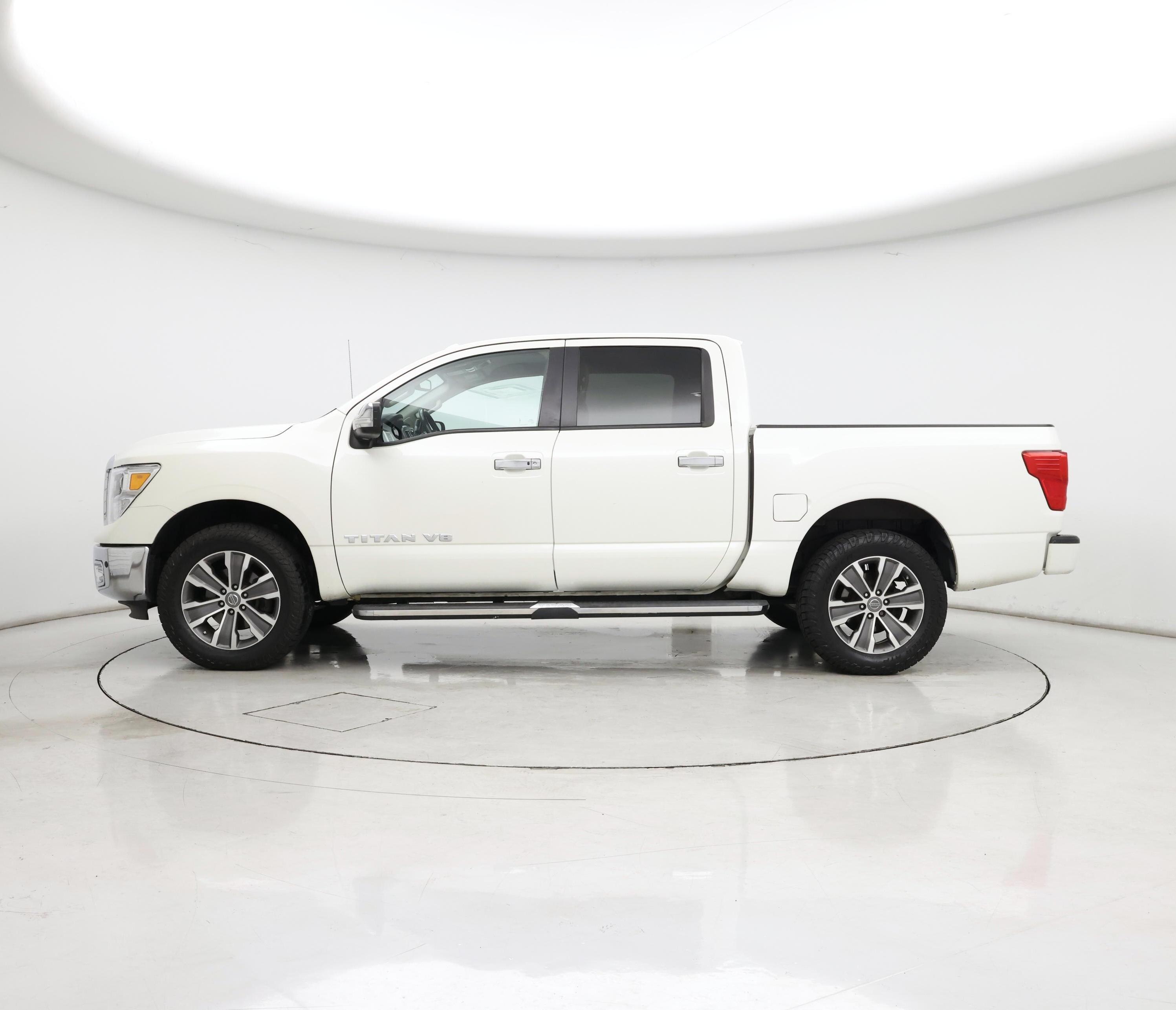 Thumbnail: 2018 Nissan Titan - 3