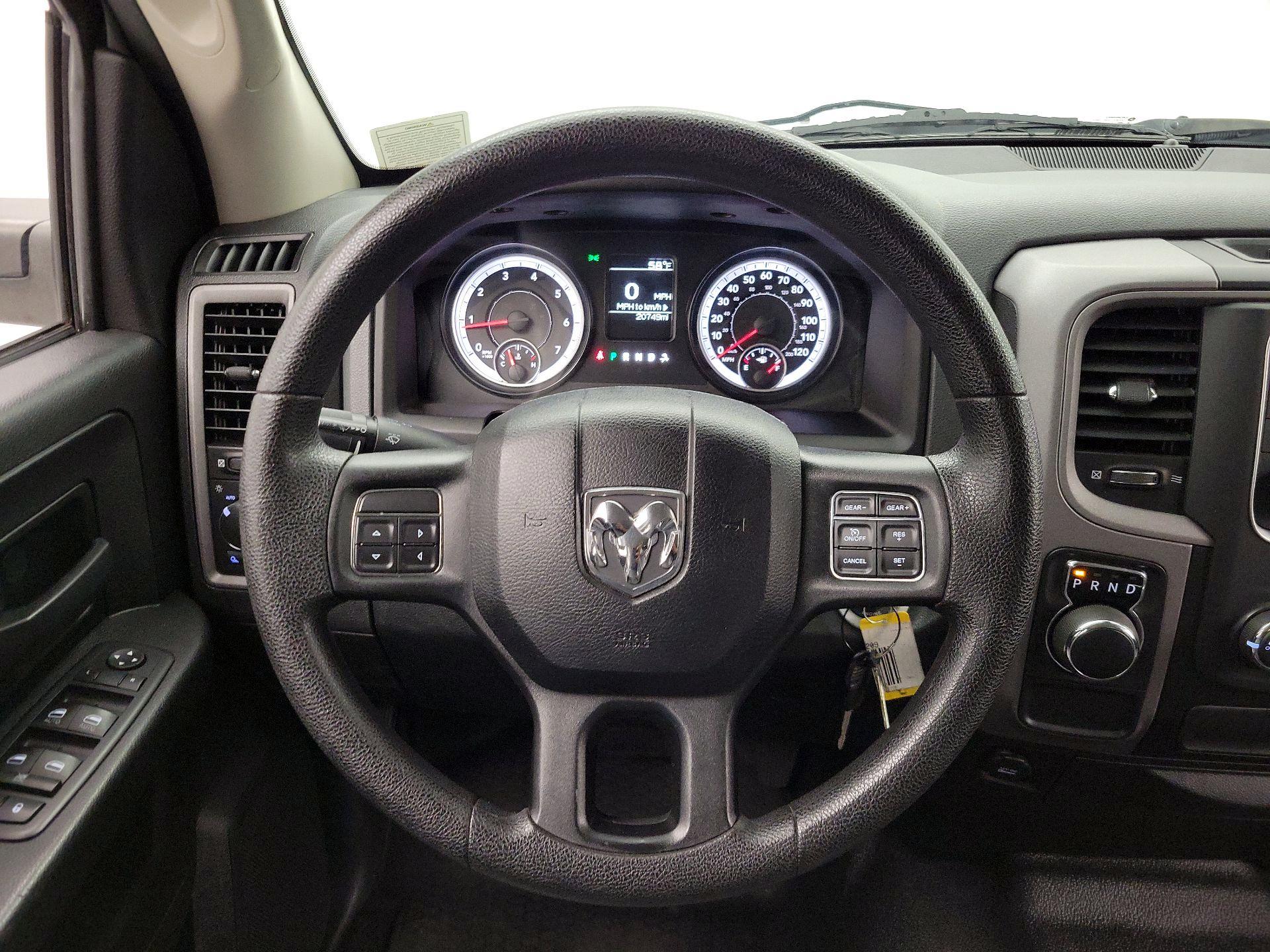 Thumbnail: 2015 RAM 1500 - 10