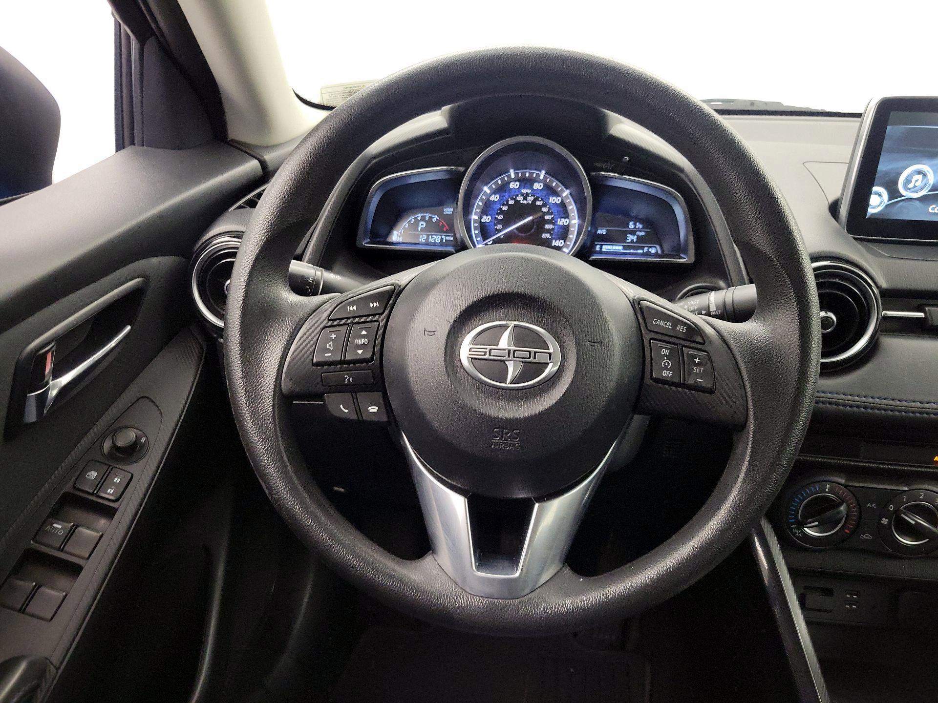 Thumbnail: 2016 Scion iA - 10