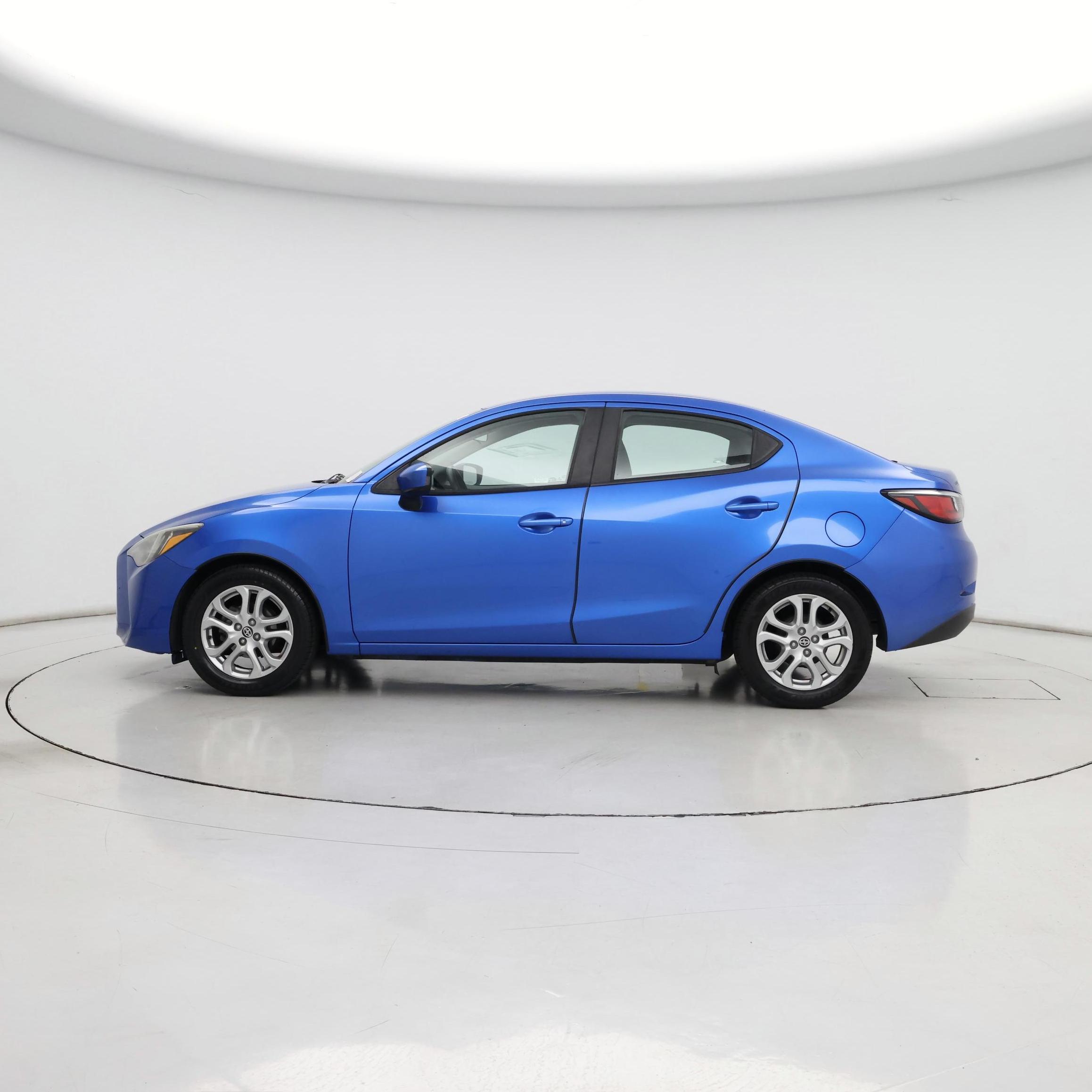 Thumbnail: 2016 Scion iA - 3