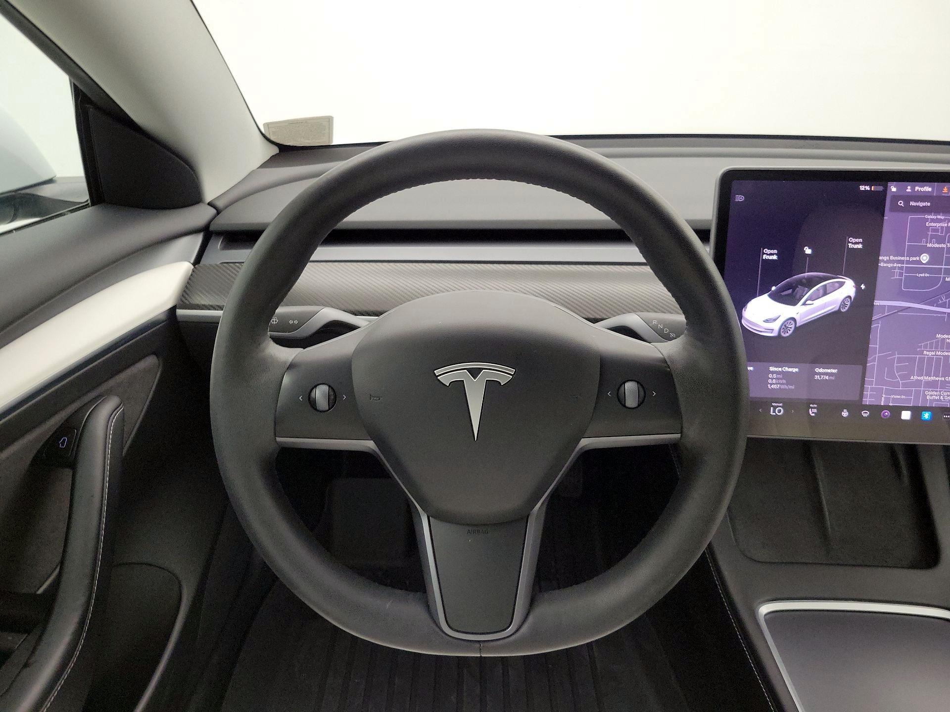 Thumbnail: 2021 Tesla Model 3 - 10