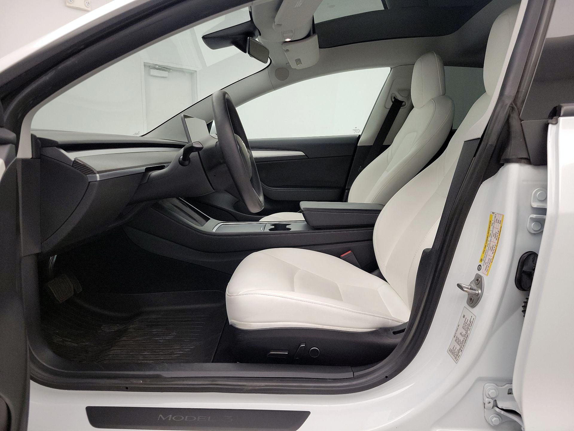 Thumbnail: 2021 Tesla Model 3 - 11