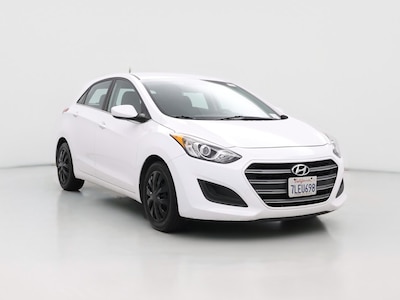White 2016 Hyundai Elantra GT