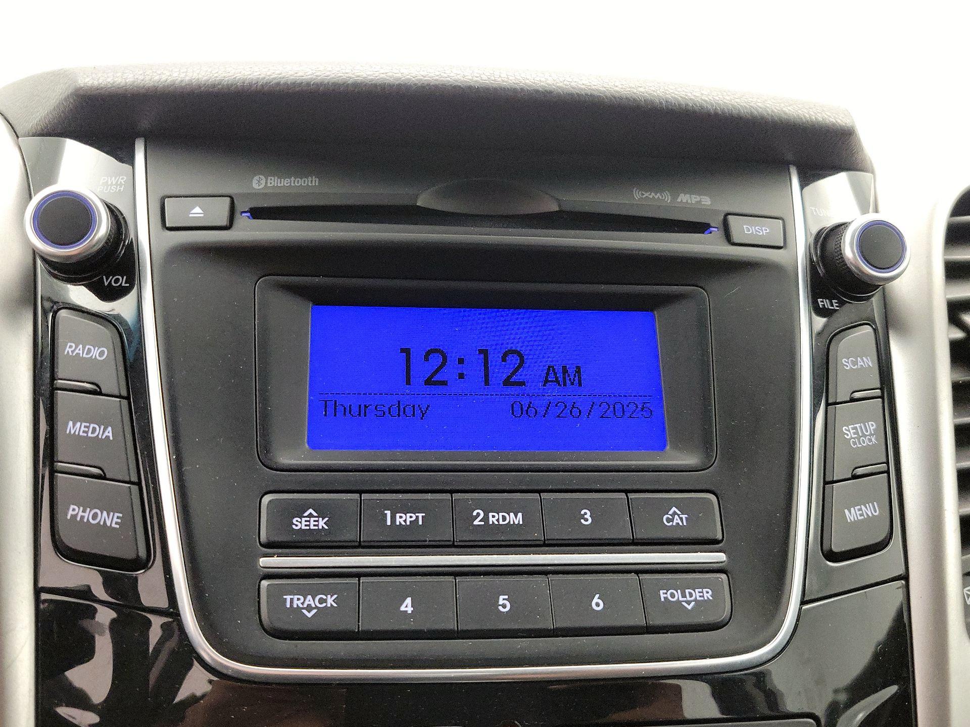 Thumbnail: 2016 Hyundai Elantra - 14