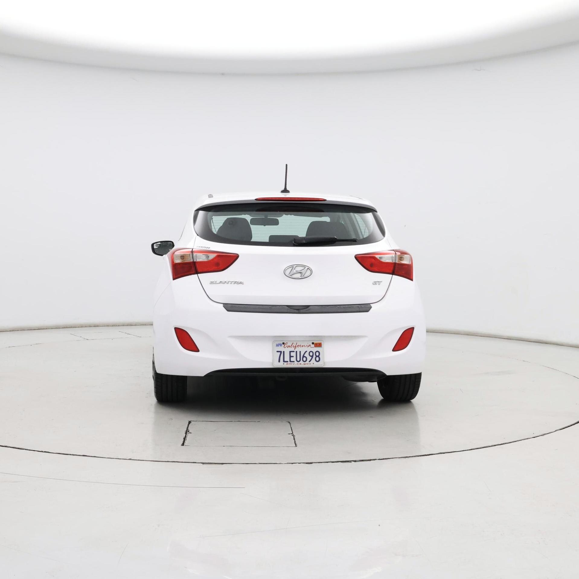 Thumbnail: 2016 Hyundai Elantra - 6