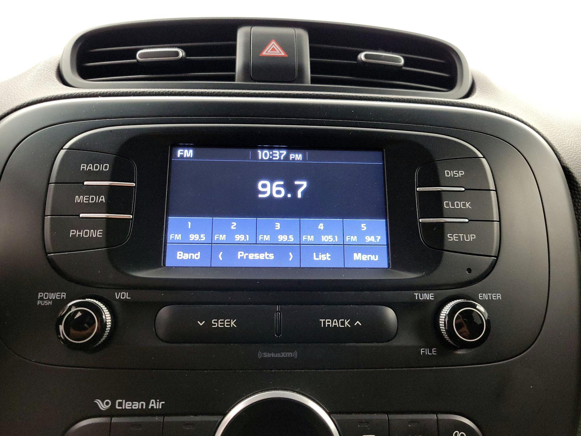 Thumbnail: 2017 Kia Soul - 15