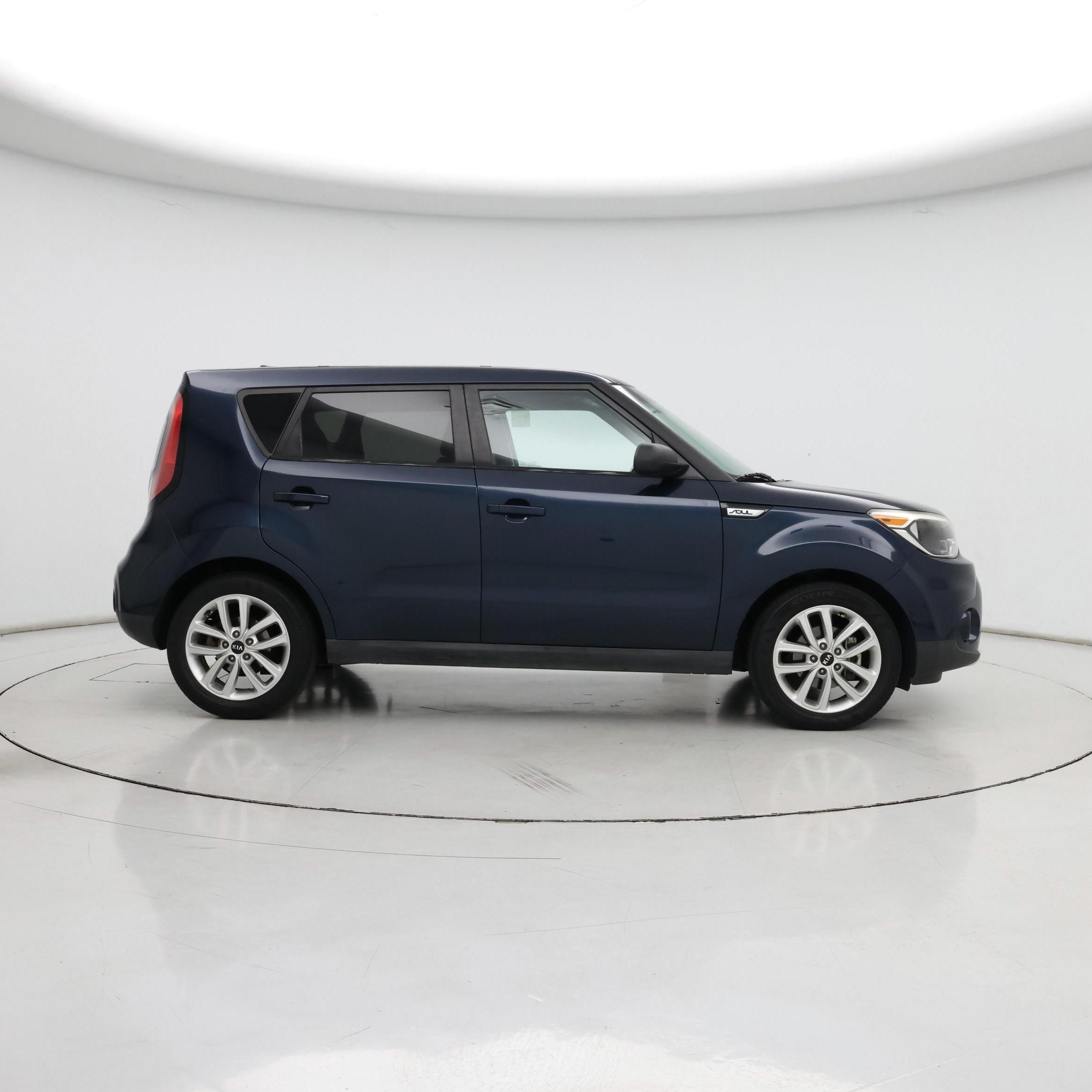Thumbnail: 2017 Kia Soul - 7