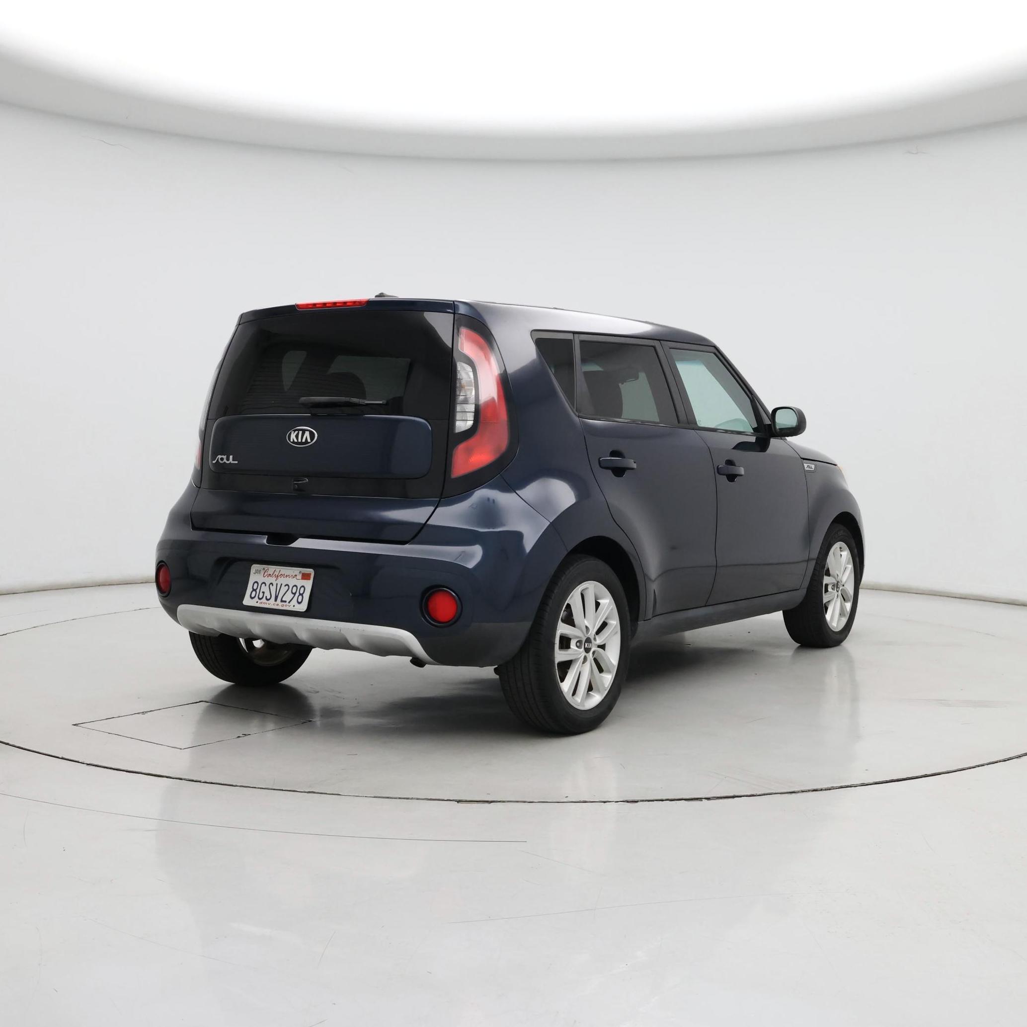 Thumbnail: 2017 Kia Soul - 8
