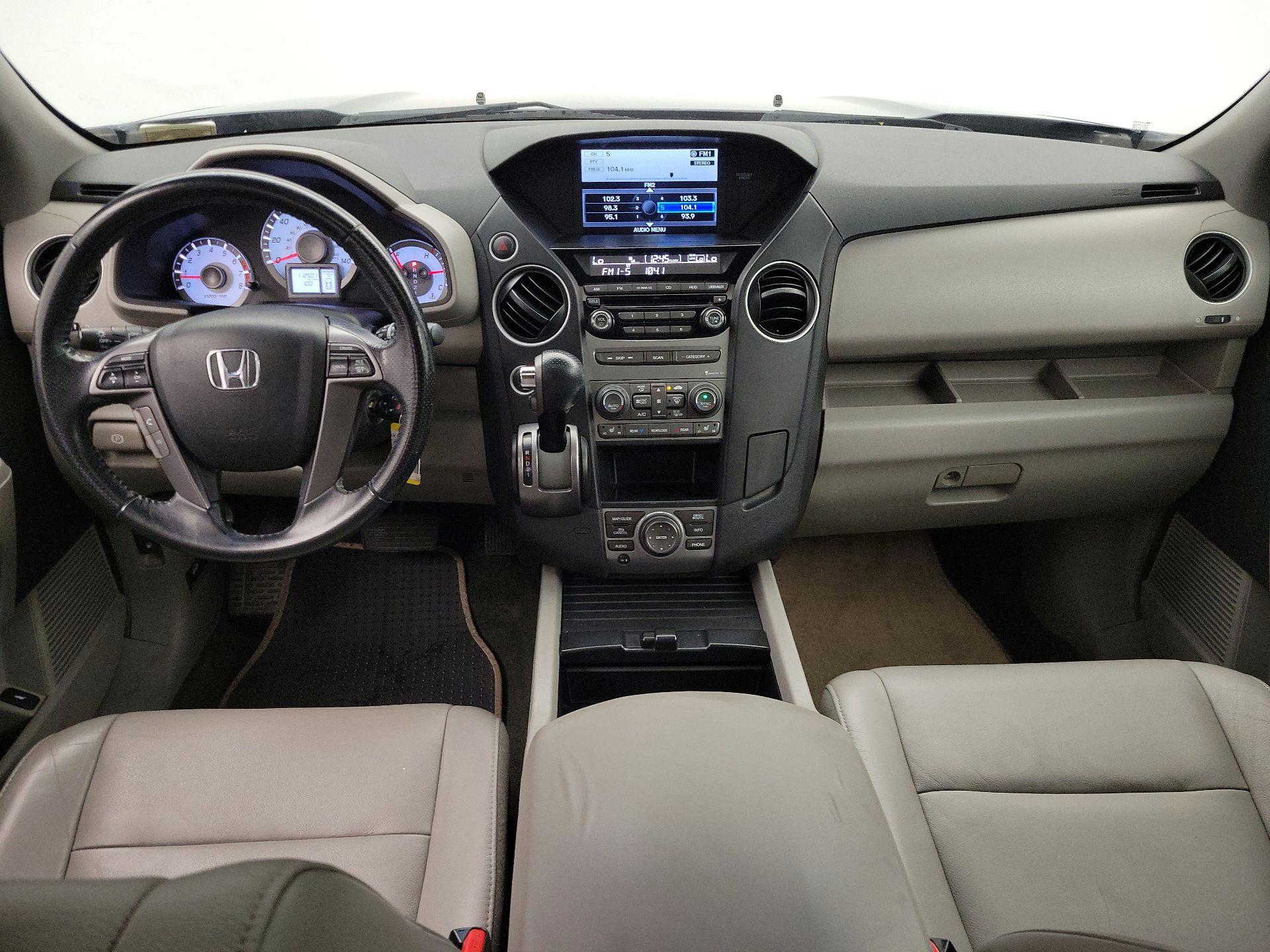 Thumbnail: 2015 Honda Pilot - 9