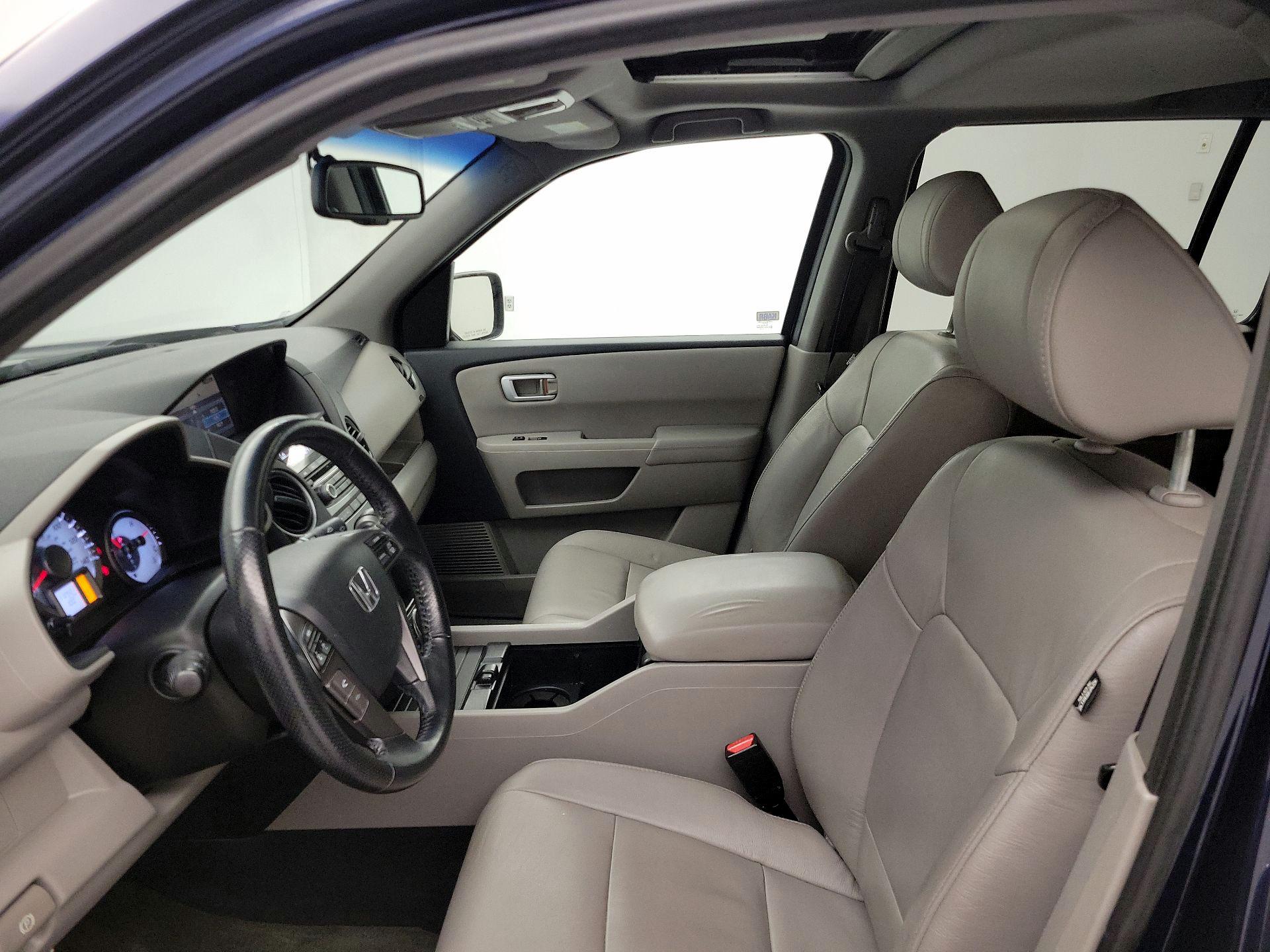 Thumbnail: 2015 Honda Pilot - 11