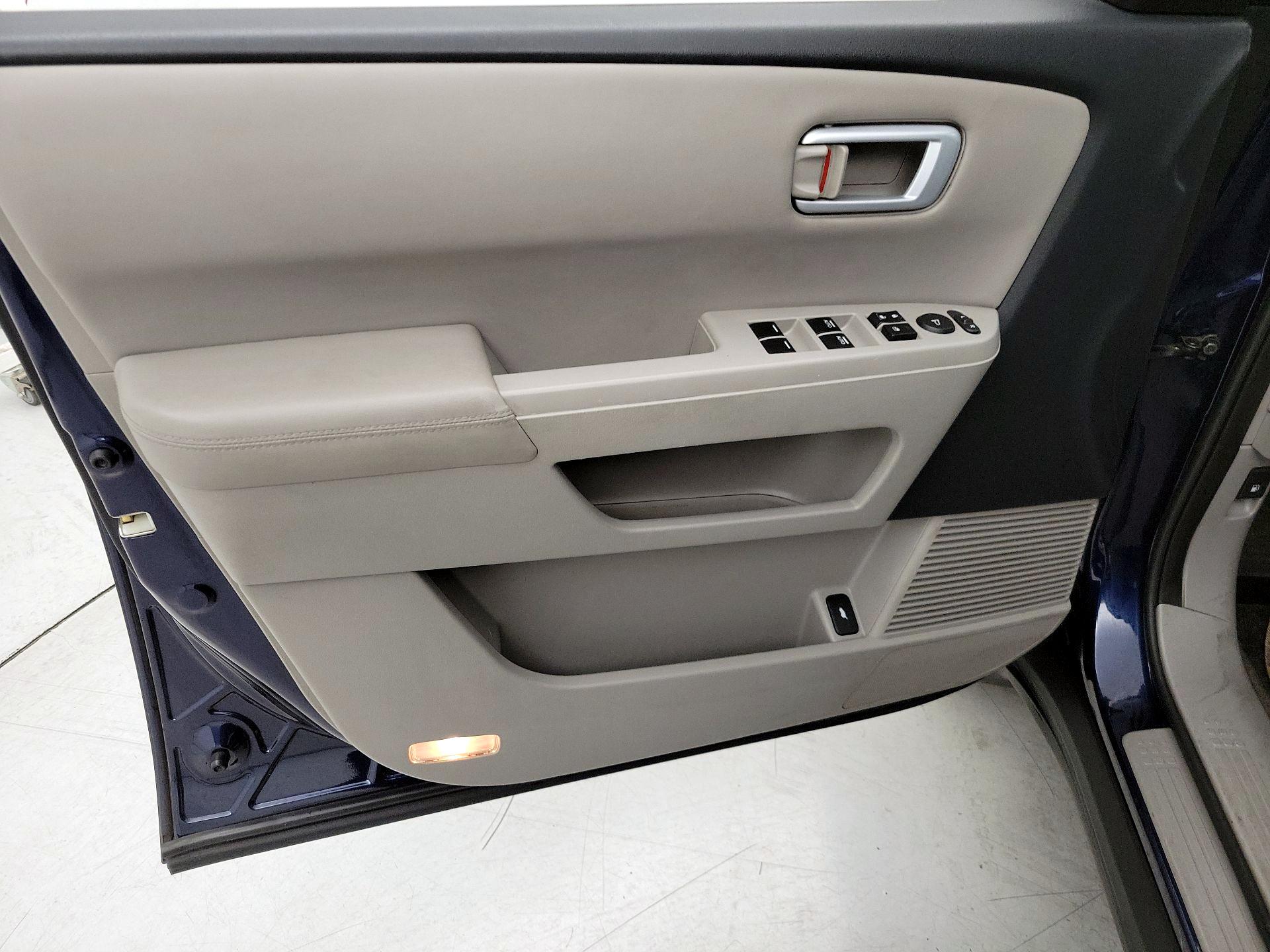 Thumbnail: 2015 Honda Pilot - 12
