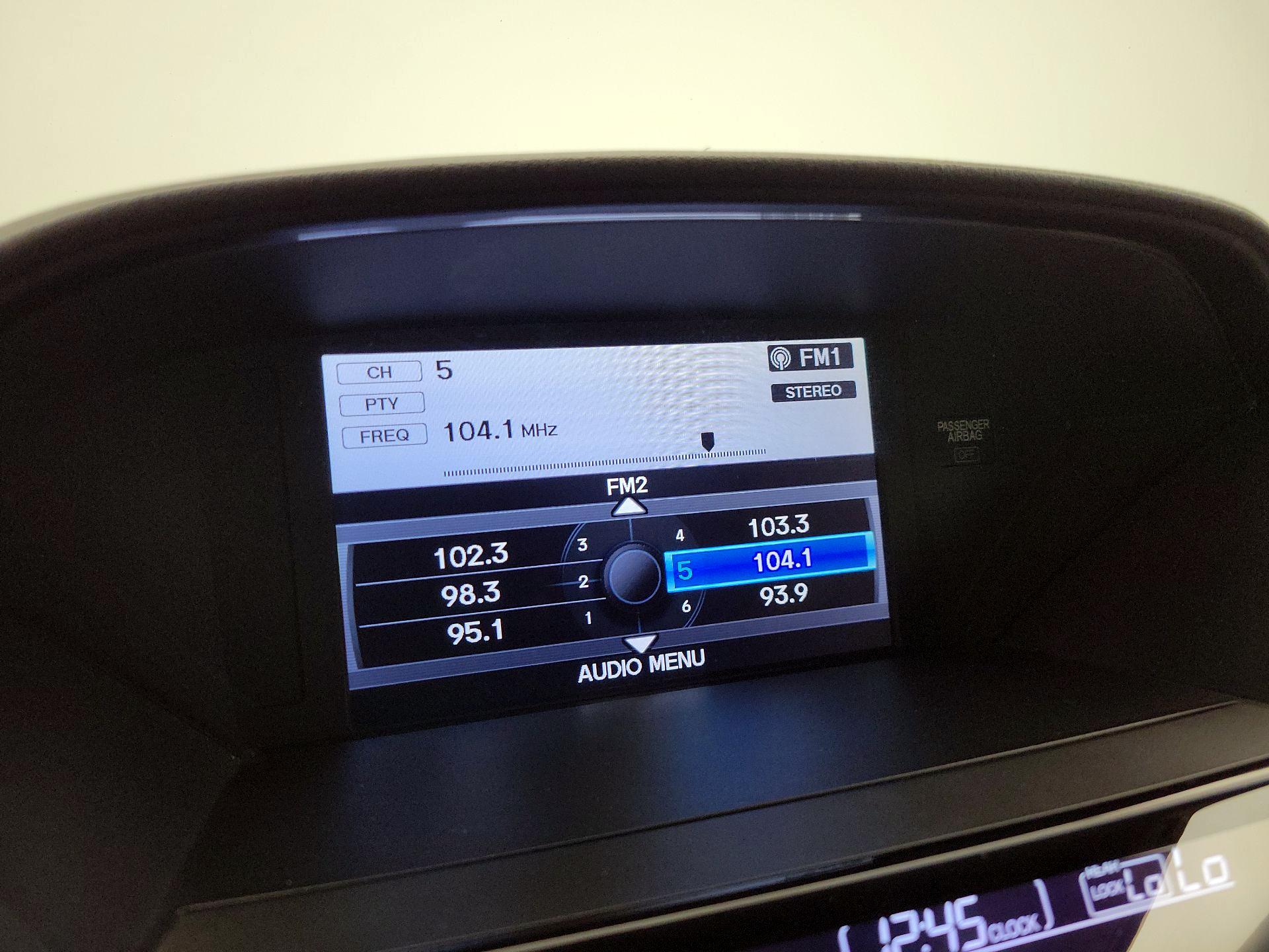 Thumbnail: 2015 Honda Pilot - 16