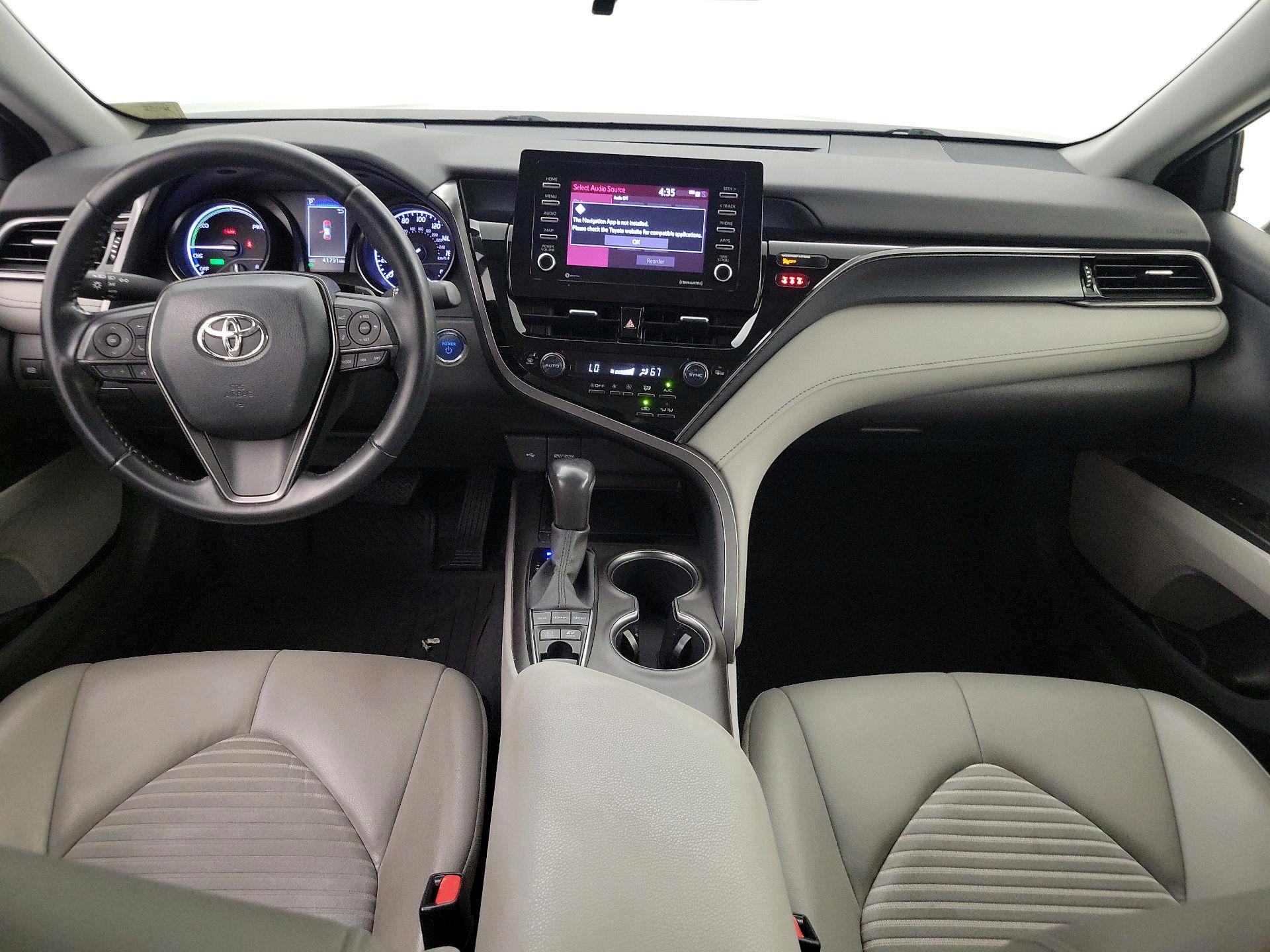 Thumbnail: 2022 Toyota Camry - 9