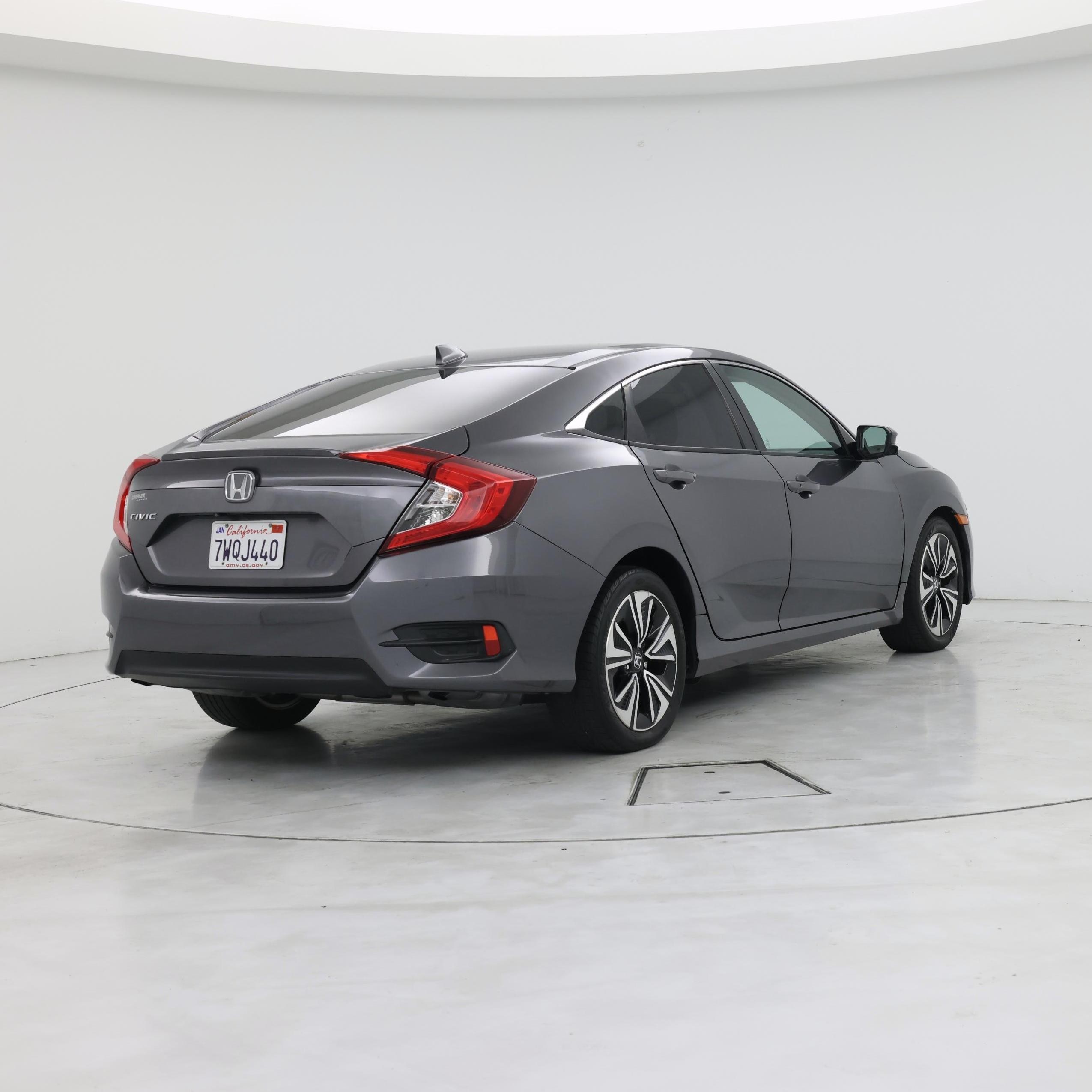 Thumbnail: 2017 Honda Civic - 8