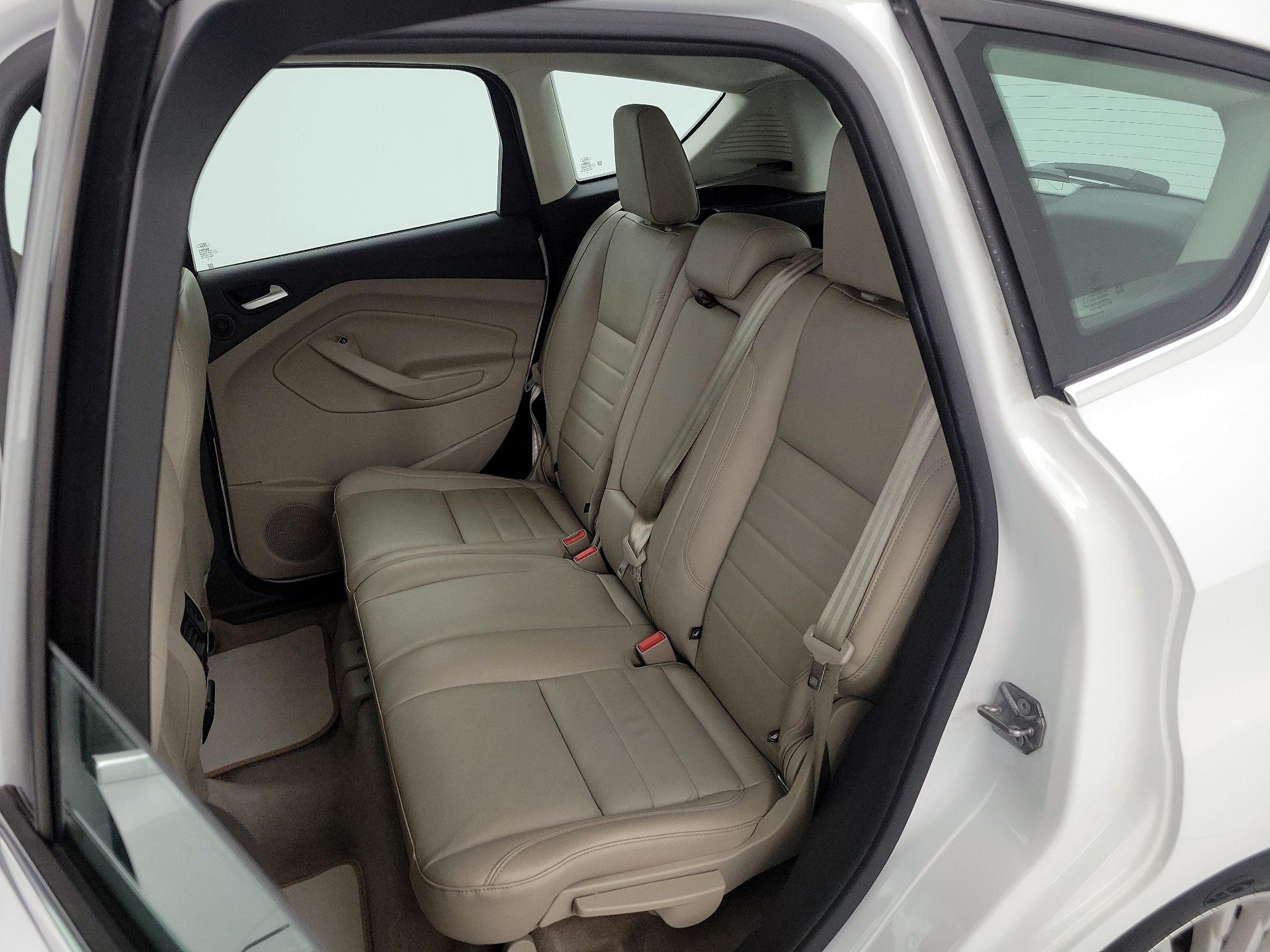 Thumbnail: 2015 Ford C-Max - 19
