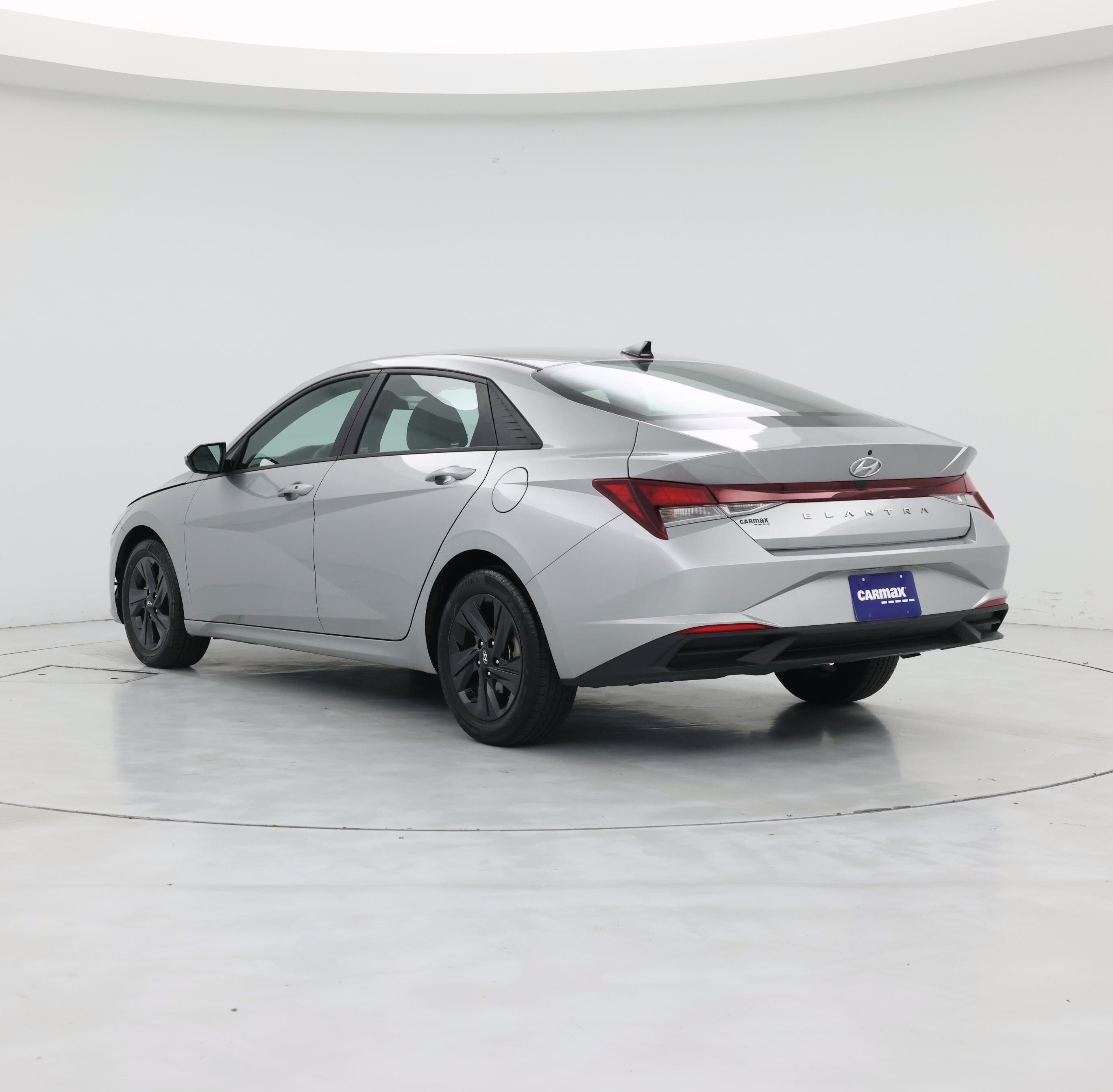 Thumbnail: 2023 Hyundai Elantra - 2