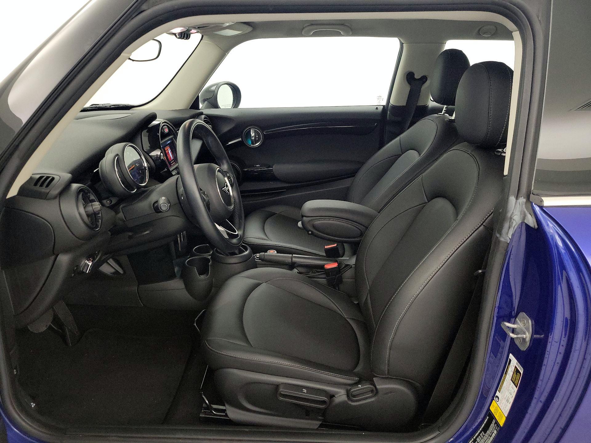 Thumbnail: 2019 MINI Cooper Hardtop - 11