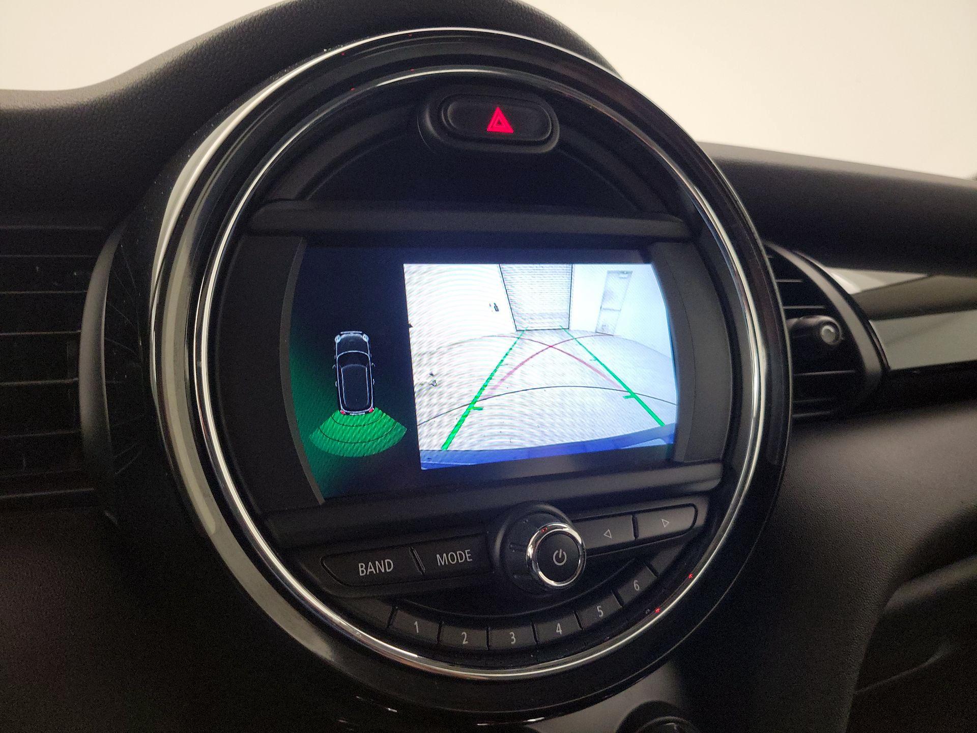 Thumbnail: 2019 MINI Cooper Hardtop - 14