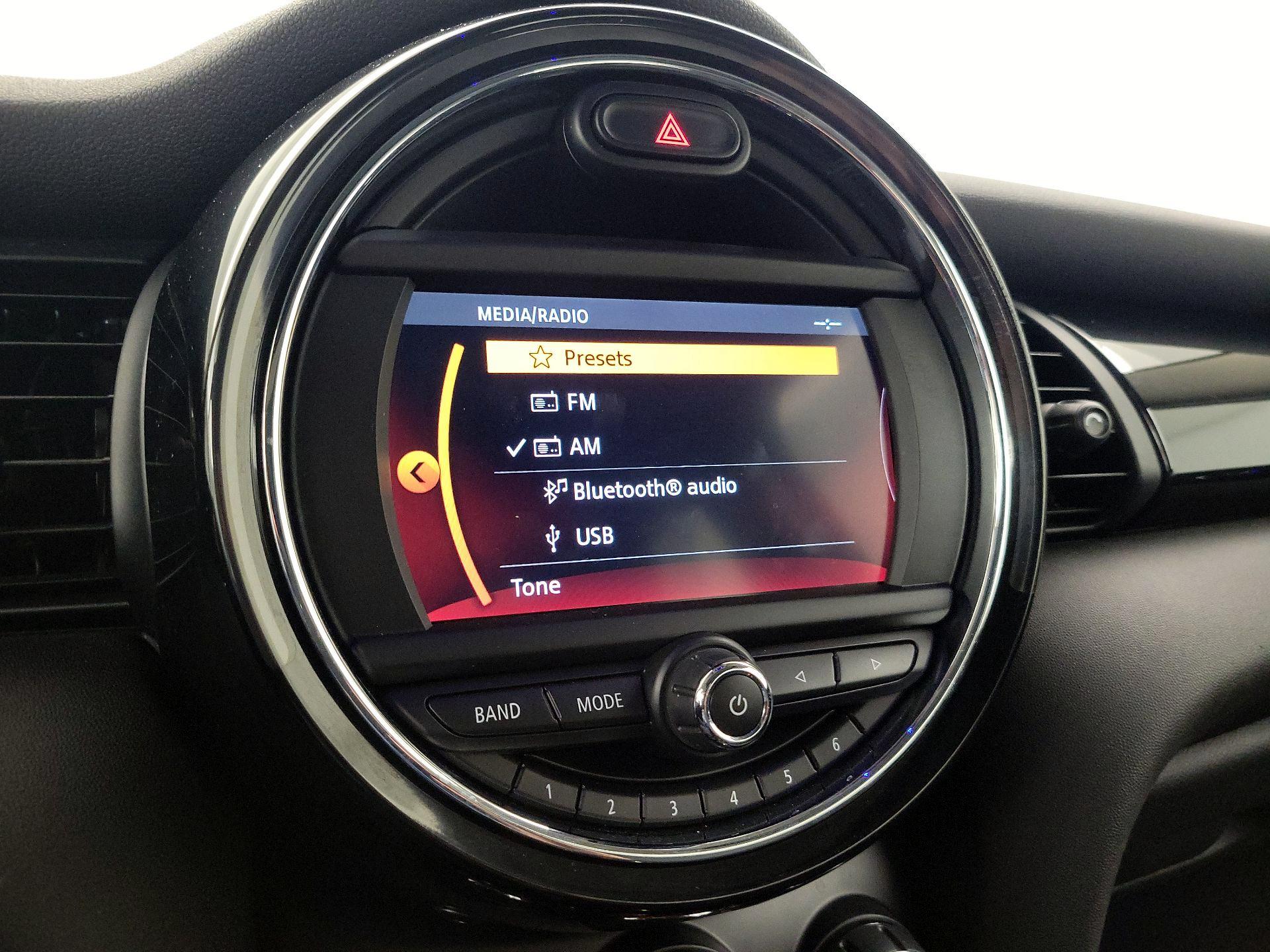 Thumbnail: 2019 MINI Cooper Hardtop - 15