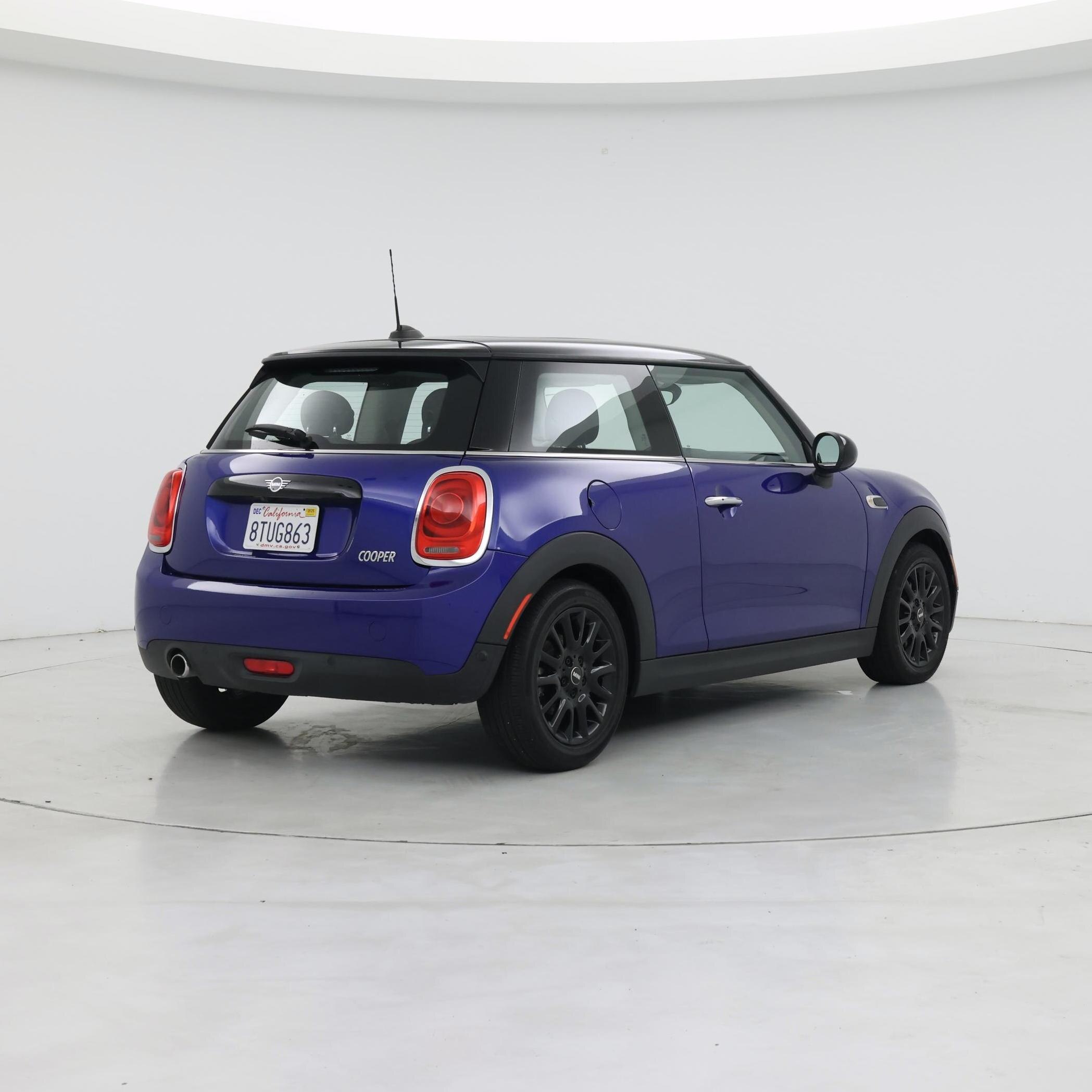 Thumbnail: 2019 MINI Cooper Hardtop - 8