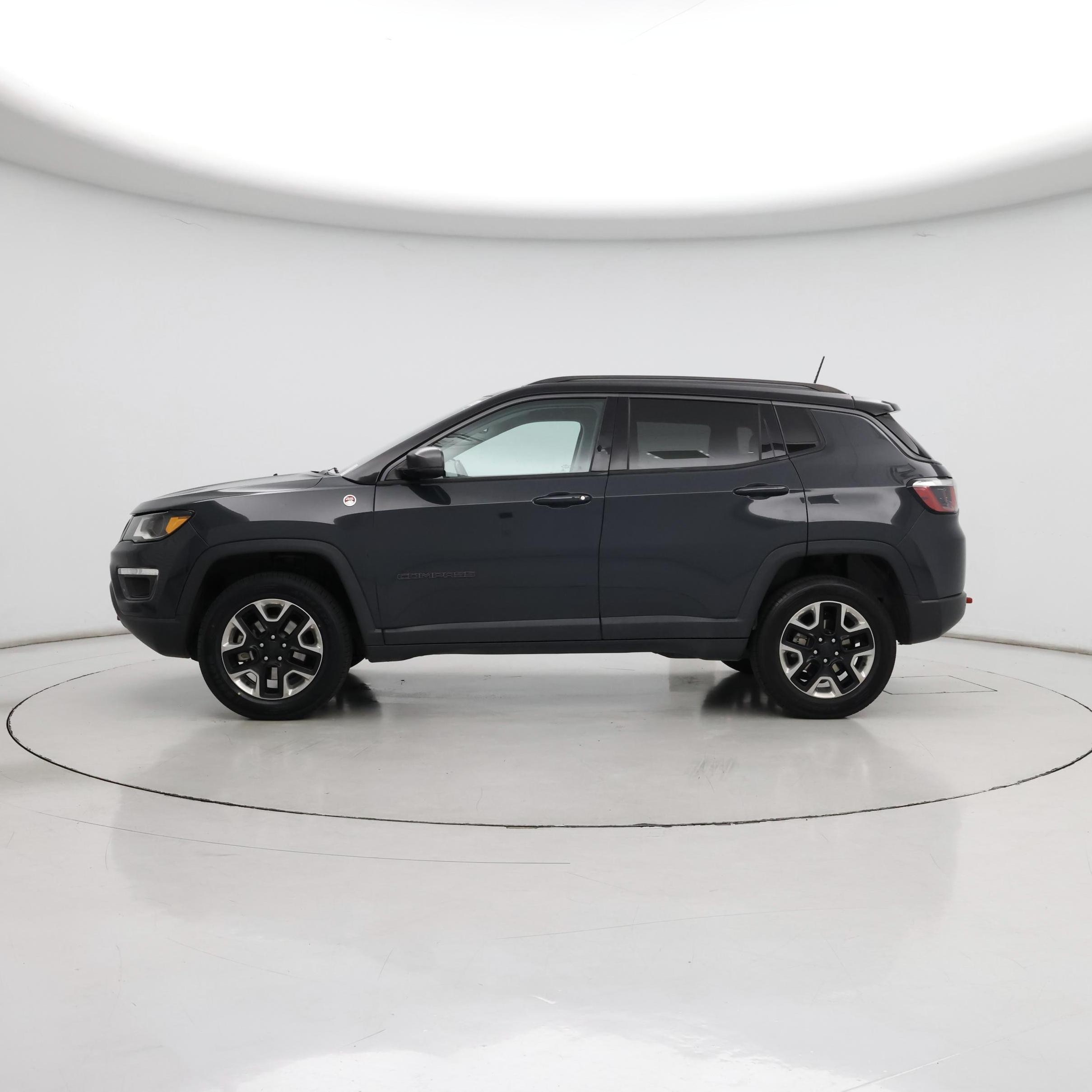 Thumbnail: 2017 Jeep Compass - 3