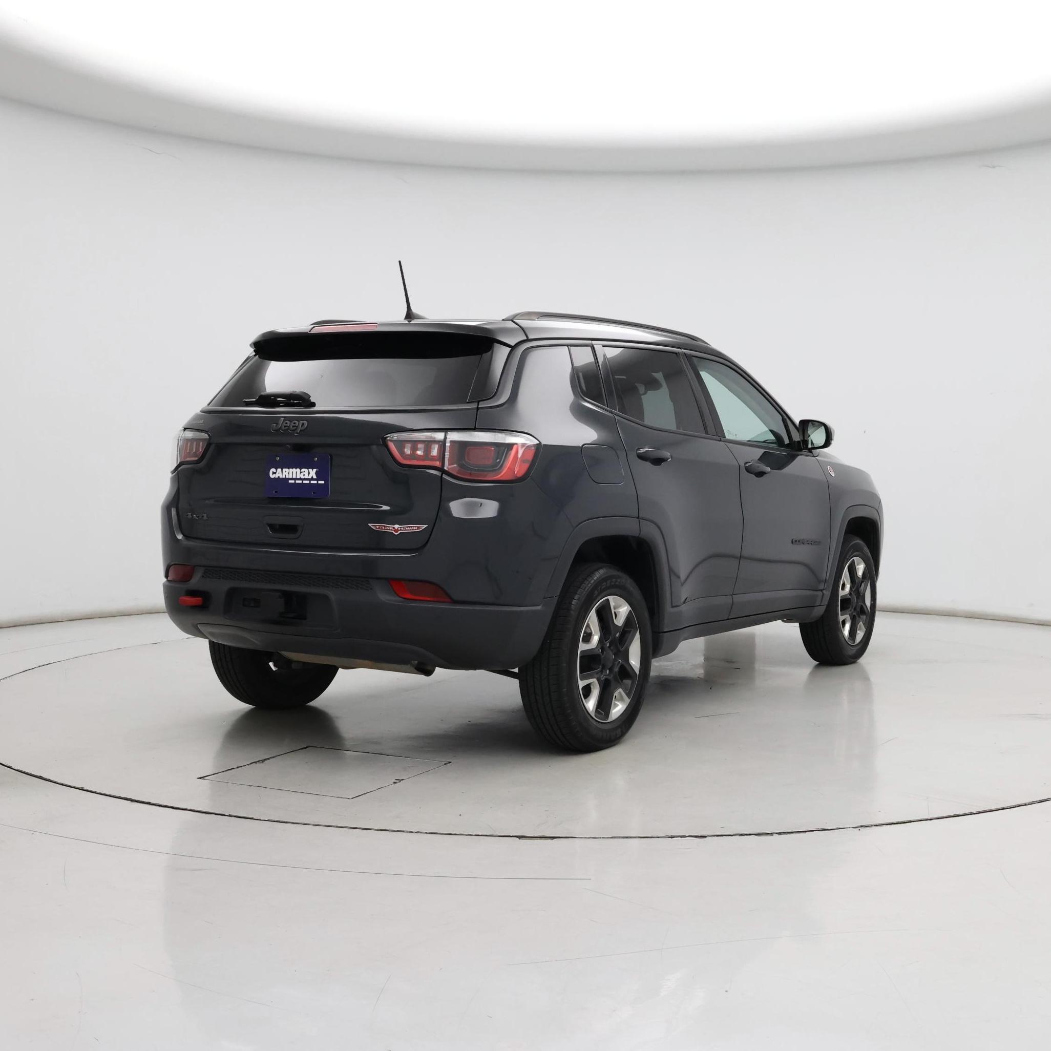 Thumbnail: 2017 Jeep Compass - 8